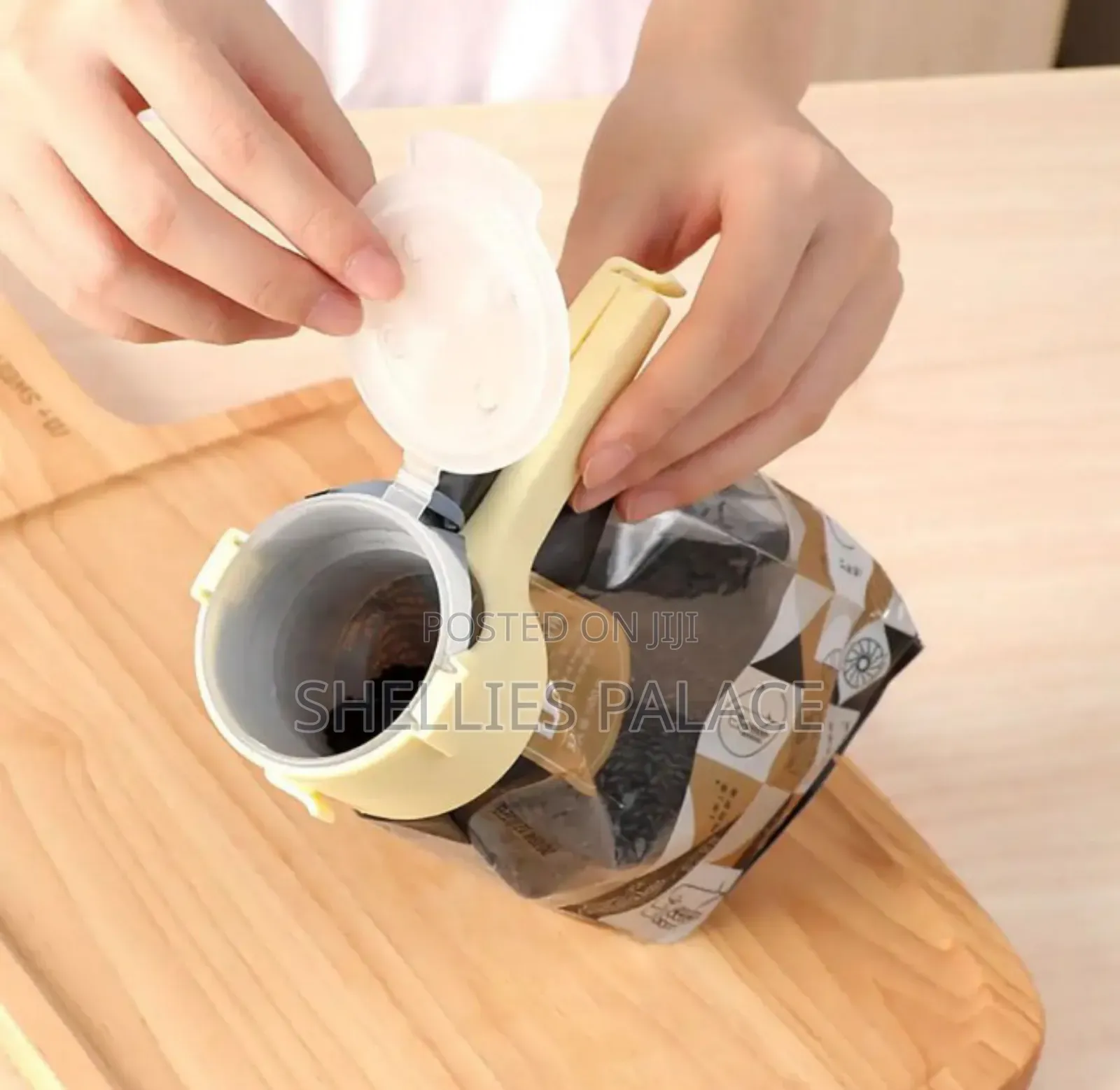Food Storage Sealing Clips With Pour Sprouts