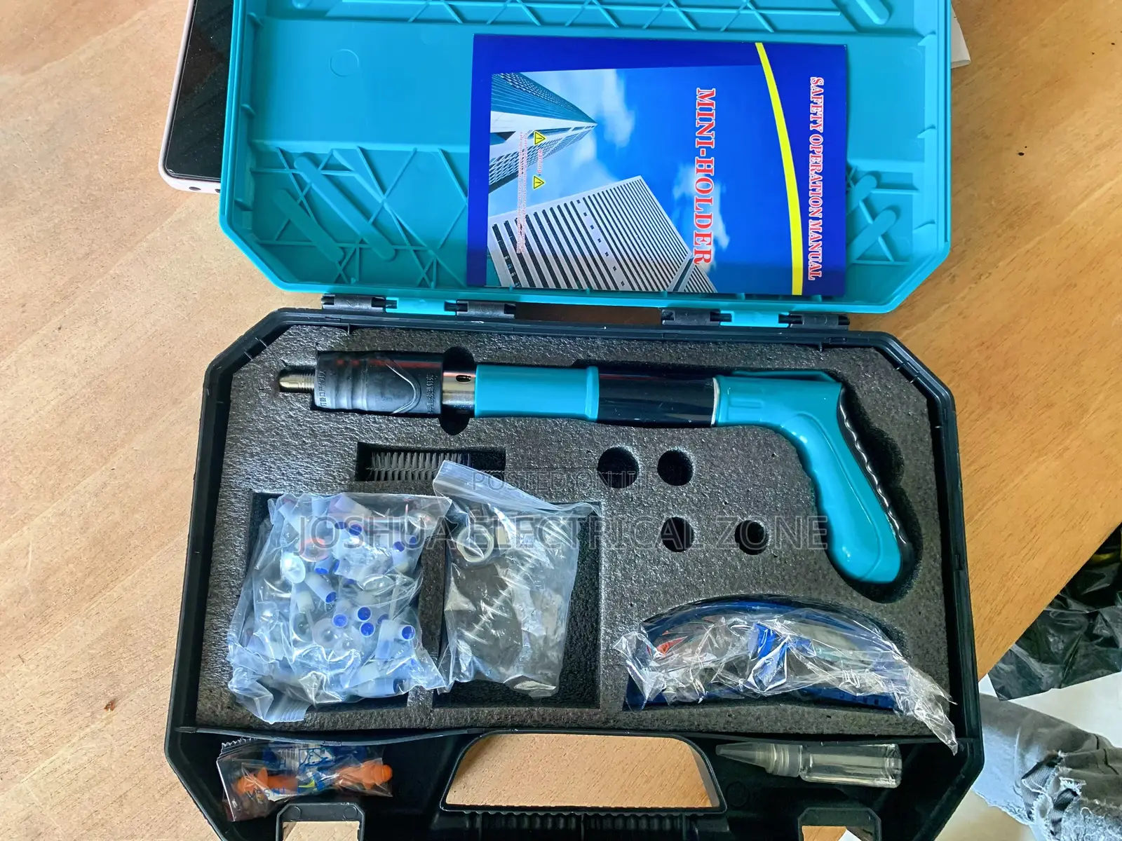 Nail Gun Complete Set