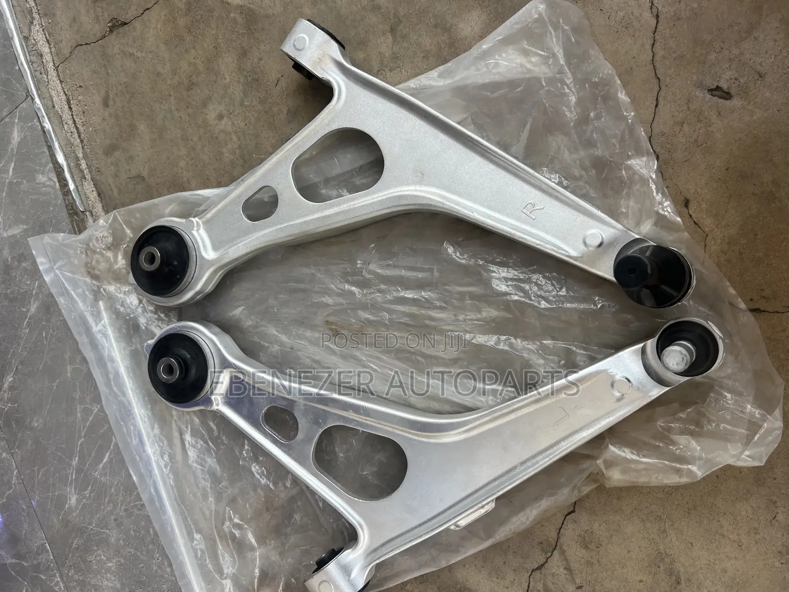 Mitsubishi Outlander Lower Arm 2022 2023 2024 2025