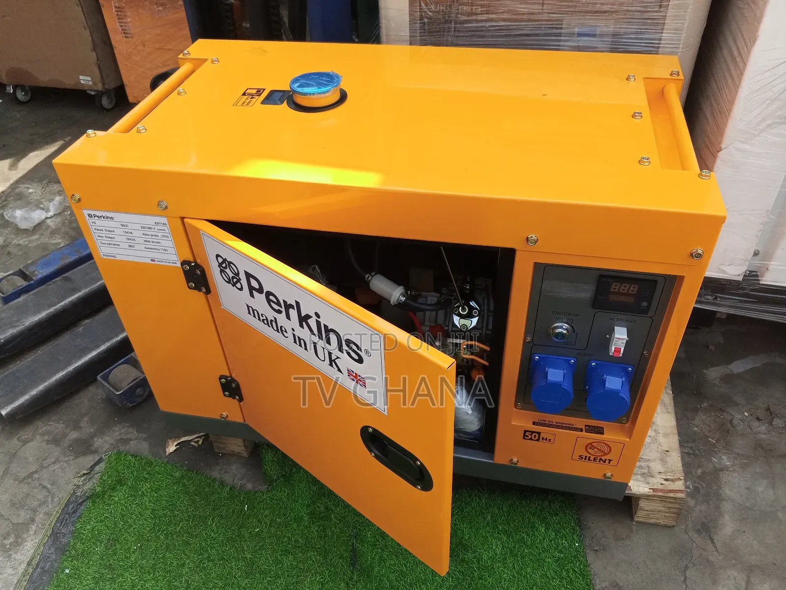 Strong Yellow Perkins Generator Generator 15kva