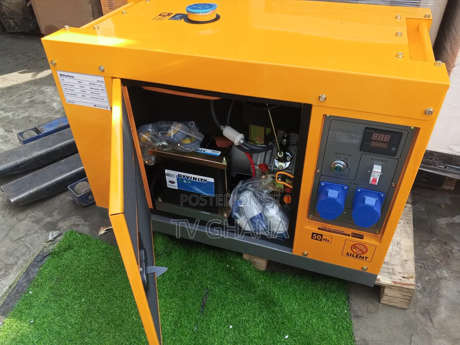 Yellow Silent Generator Generator Perkins 15kva