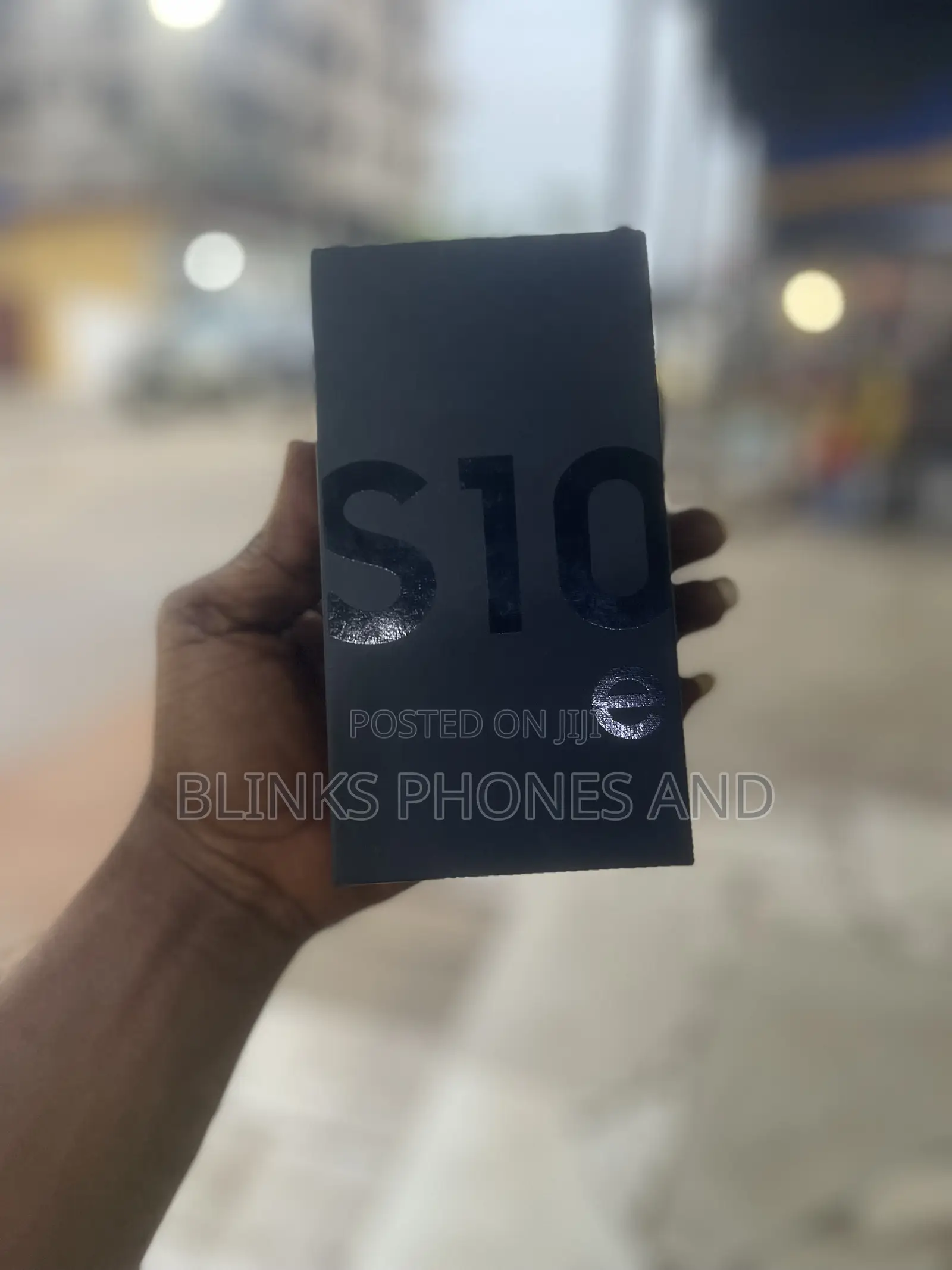 New Samsung Galaxy S10e 128 GB White