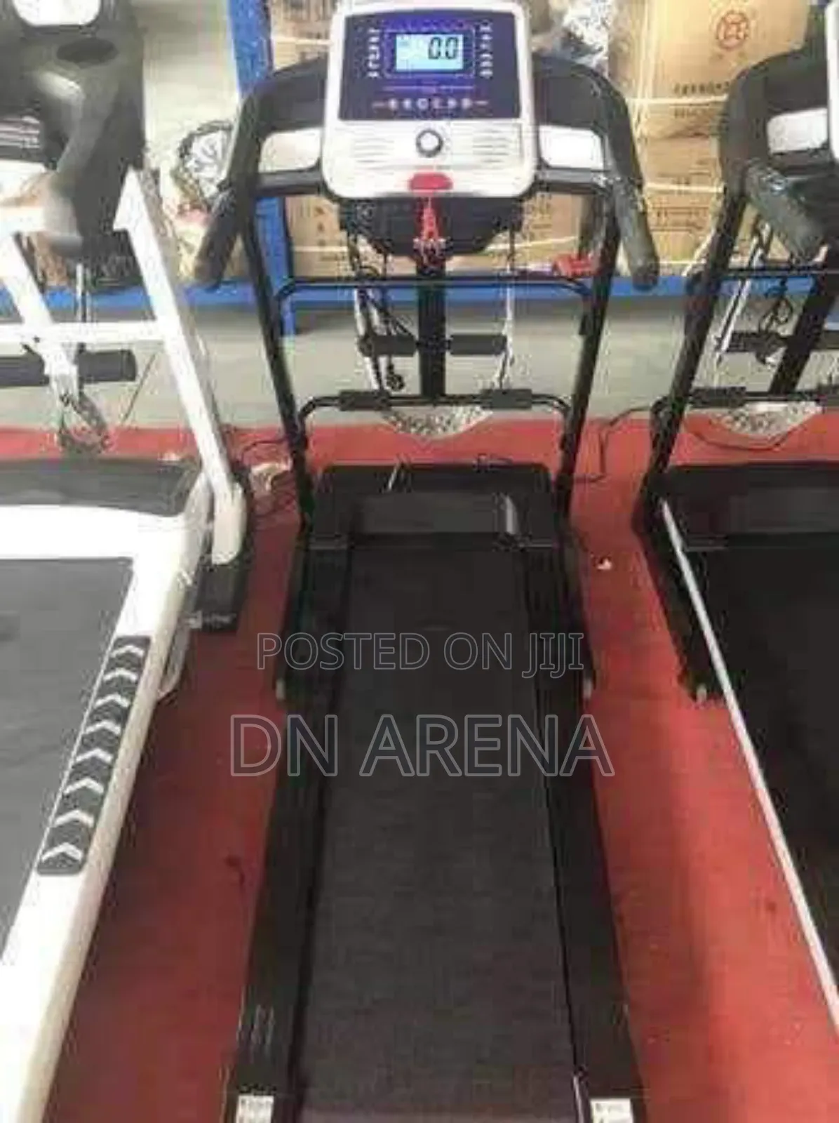 2.5hp Supermax Treadmill With Massager.