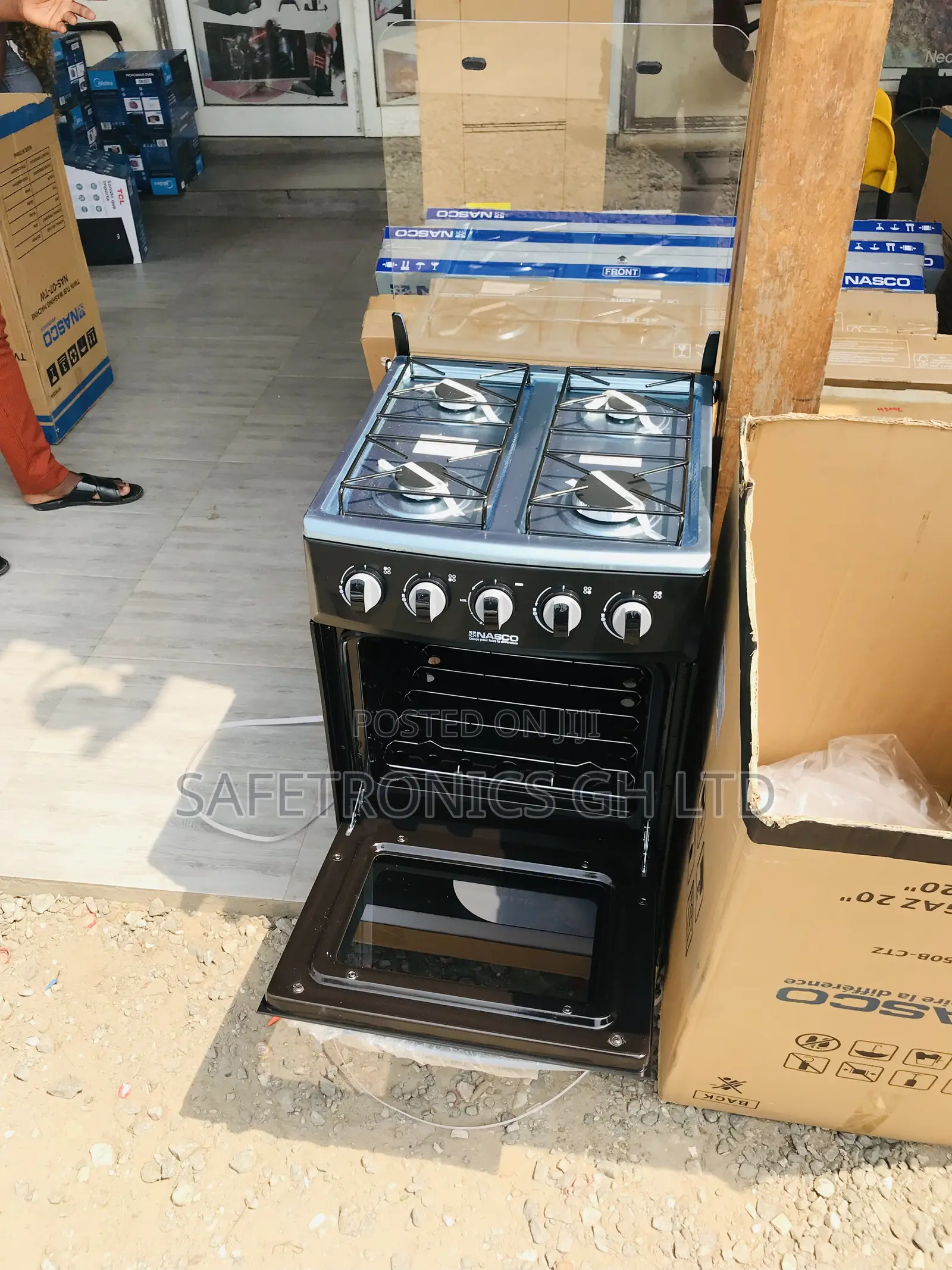 Super Best 4 Gas Cooker Oven Nasco 50/50 Cm Black