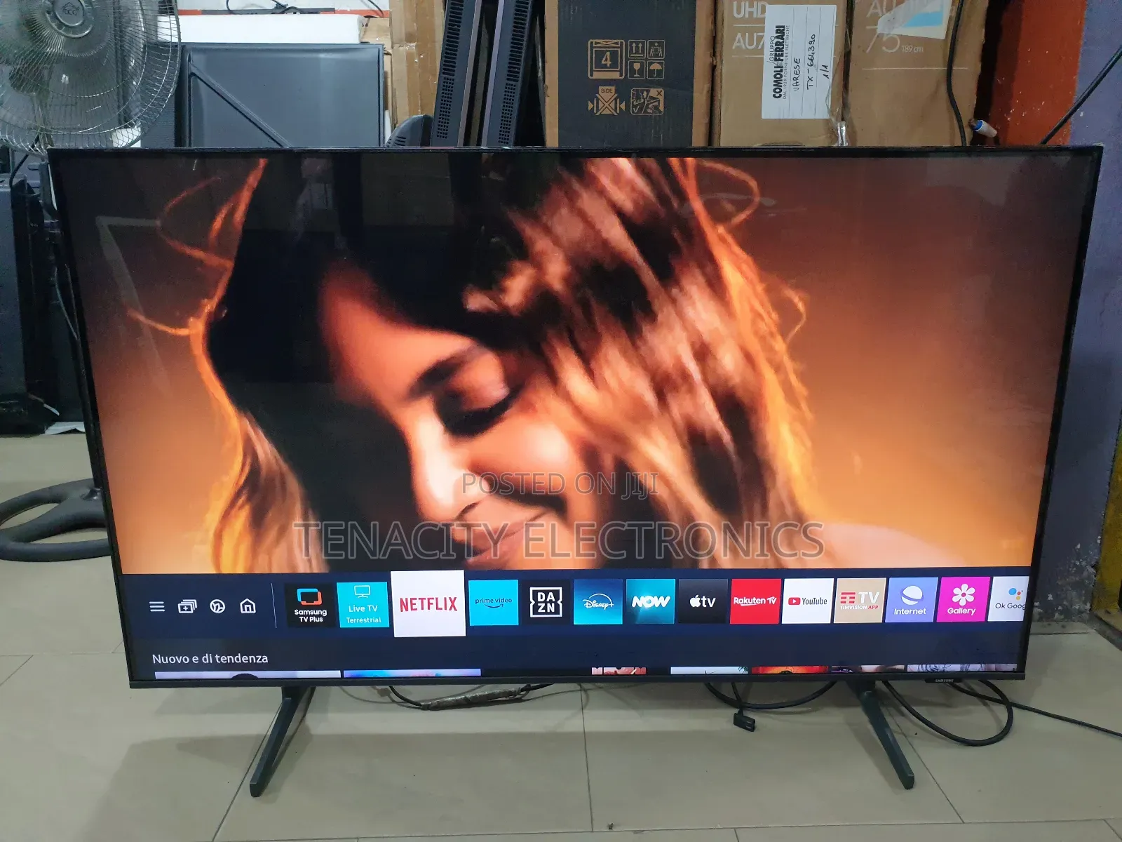 Airslim Qled Samsung 50"Uhd HDR Smart Satellite Tv