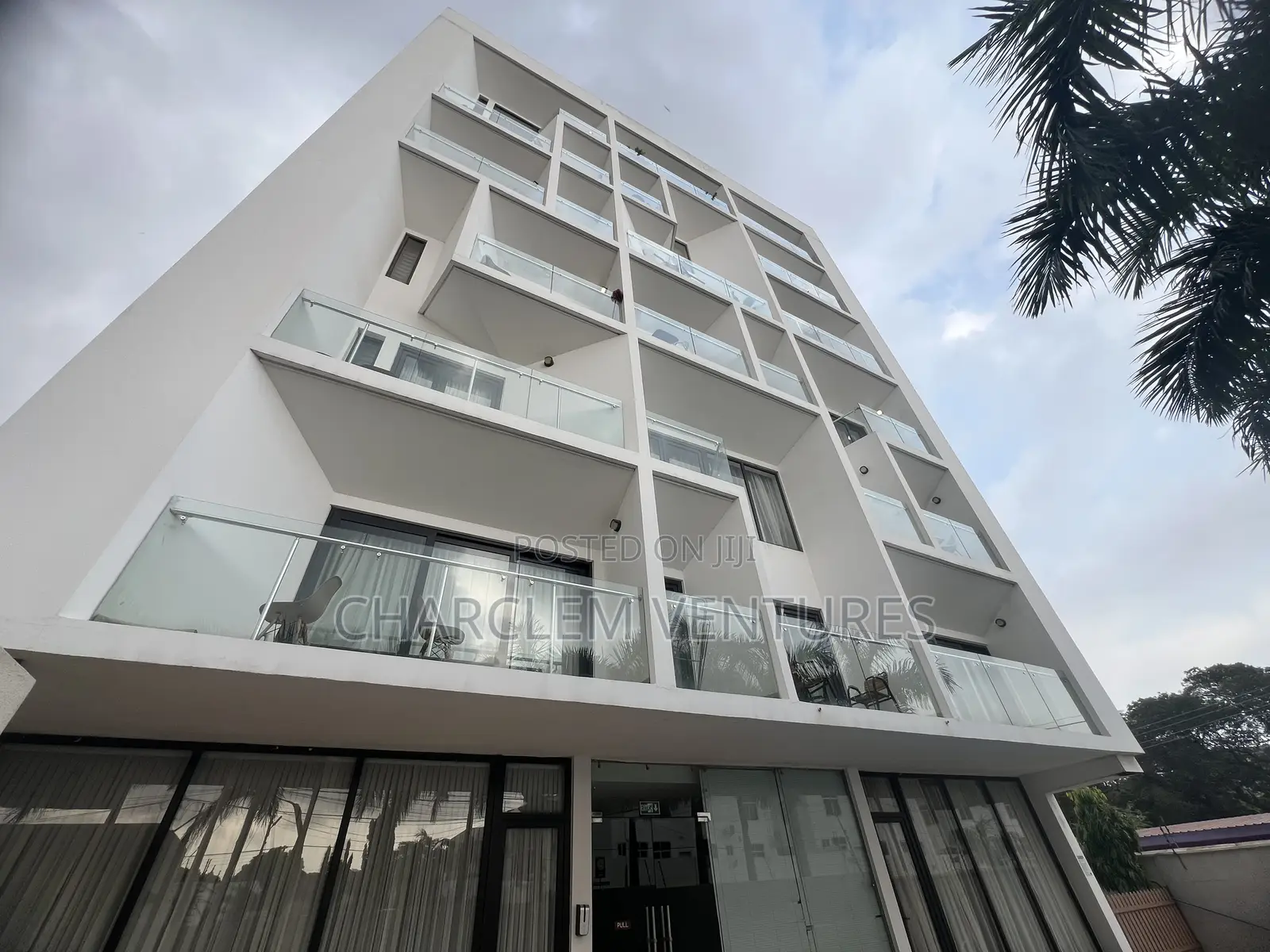 Furnished 1bdrm Apartment in Cantonment-A Few, Cantonments for sale