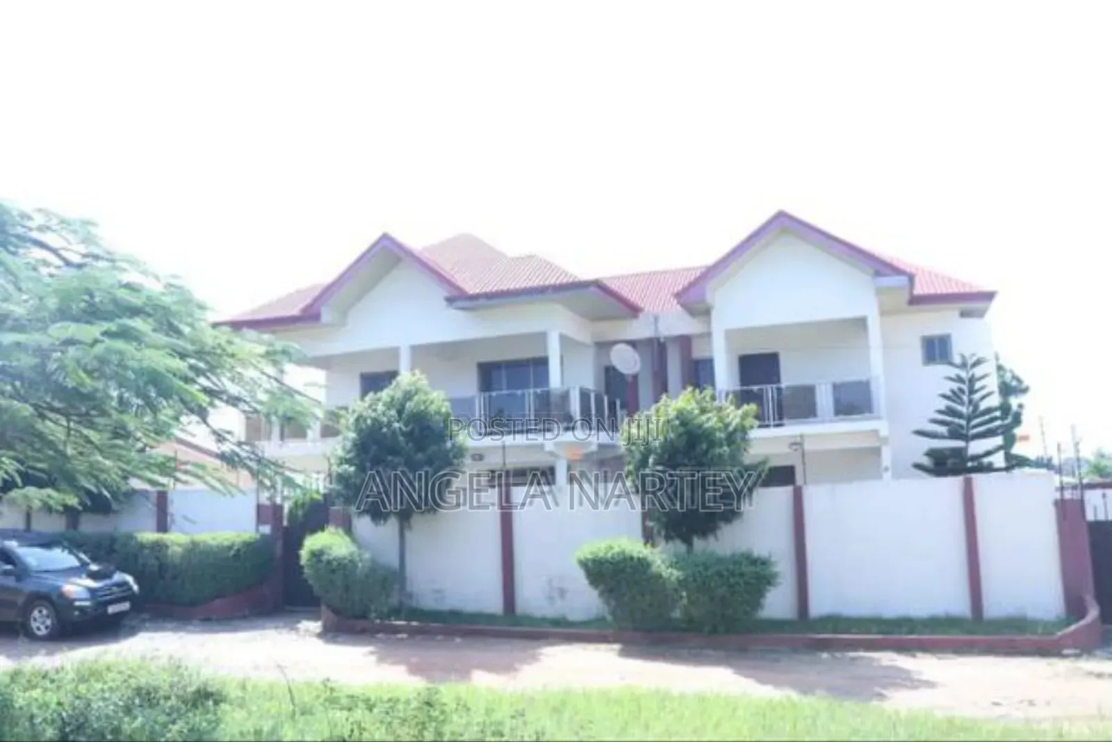 9bdrm House in Nungua Adogonor, Accra Metropolitan for sale