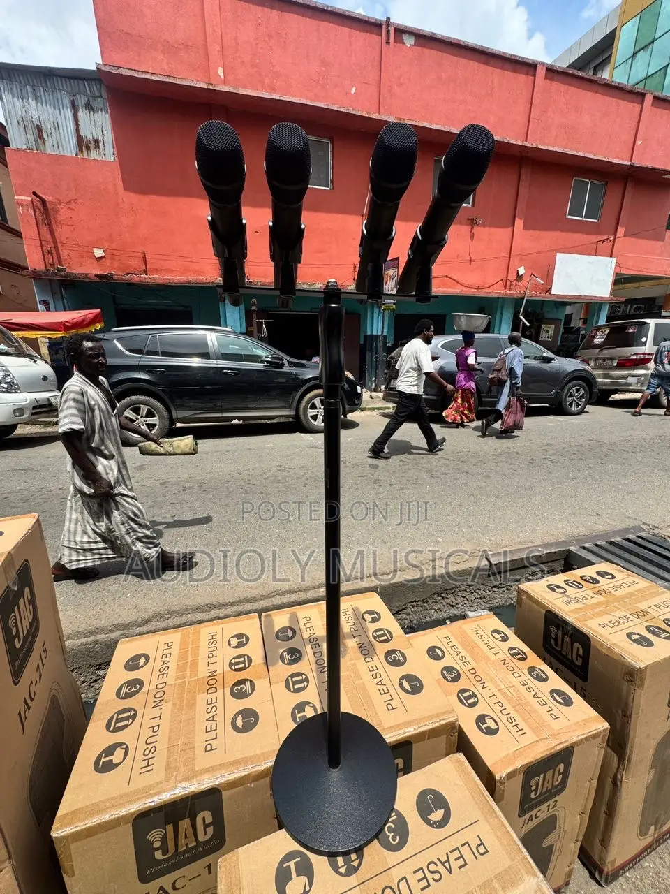4 In 1 Microphone Stand