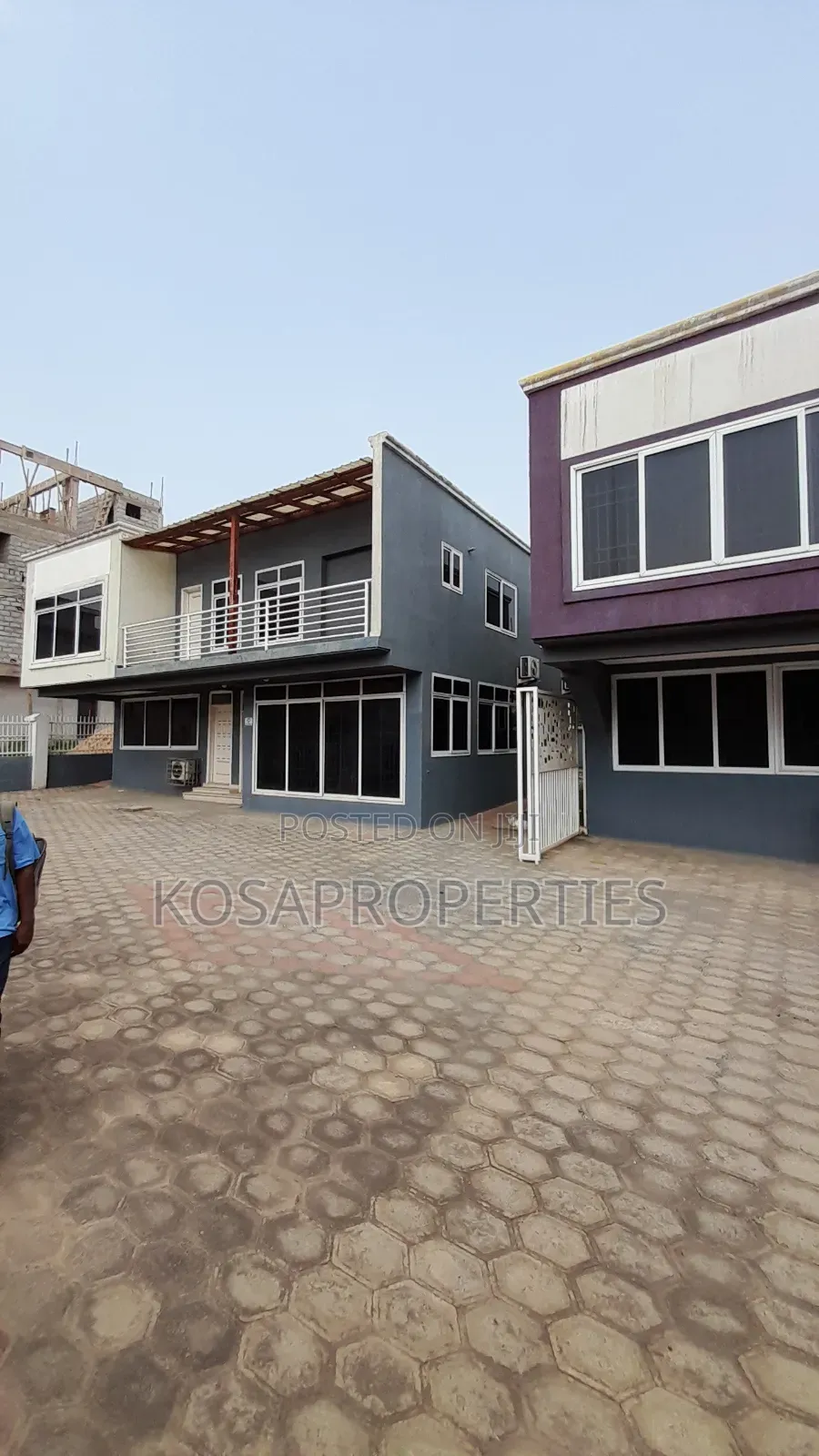 4bdrm House In Oyarifa High Tension For Sale