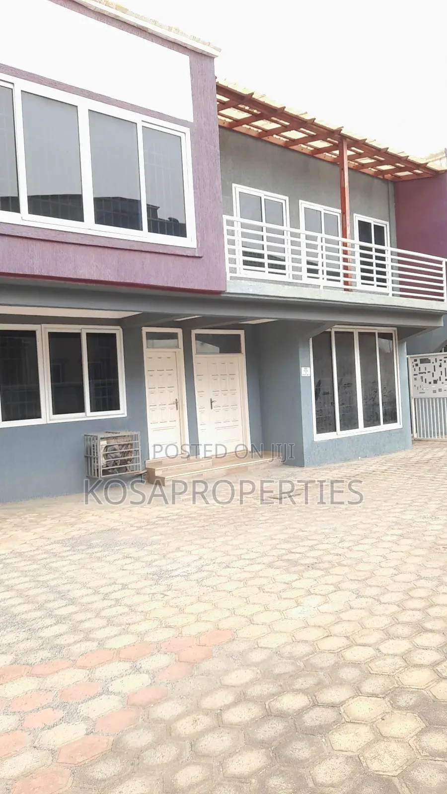 4bdrm House In Oyarifa High Tension For Sale