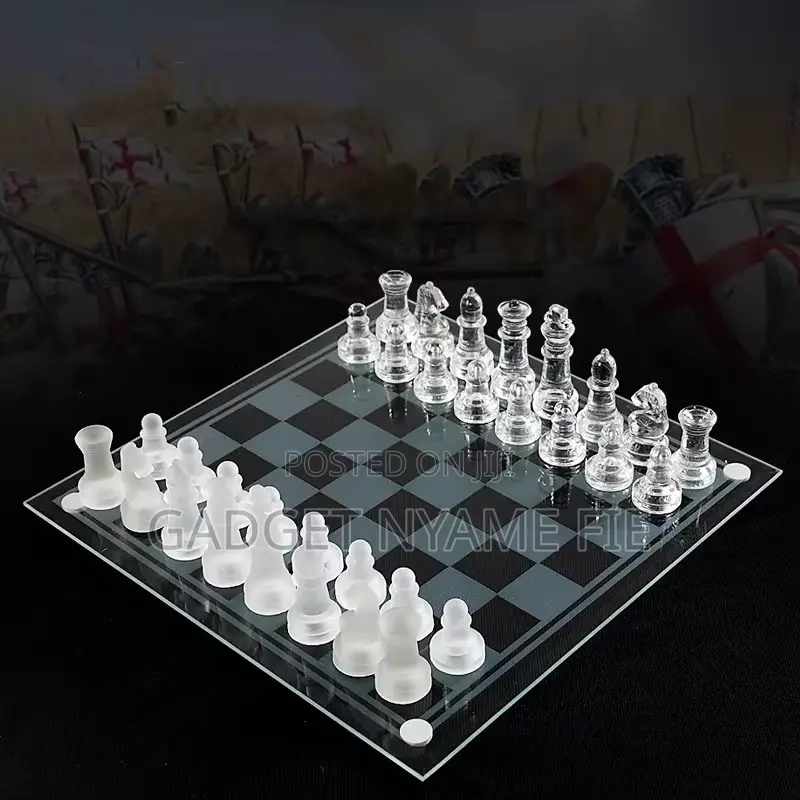 Glass Chess Large (17 Inches)