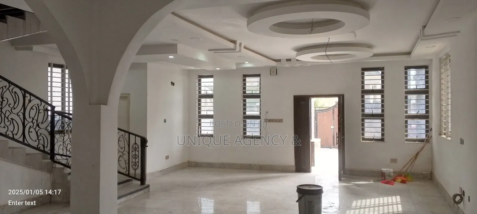 3bdrm Duplex in East Legon for sale