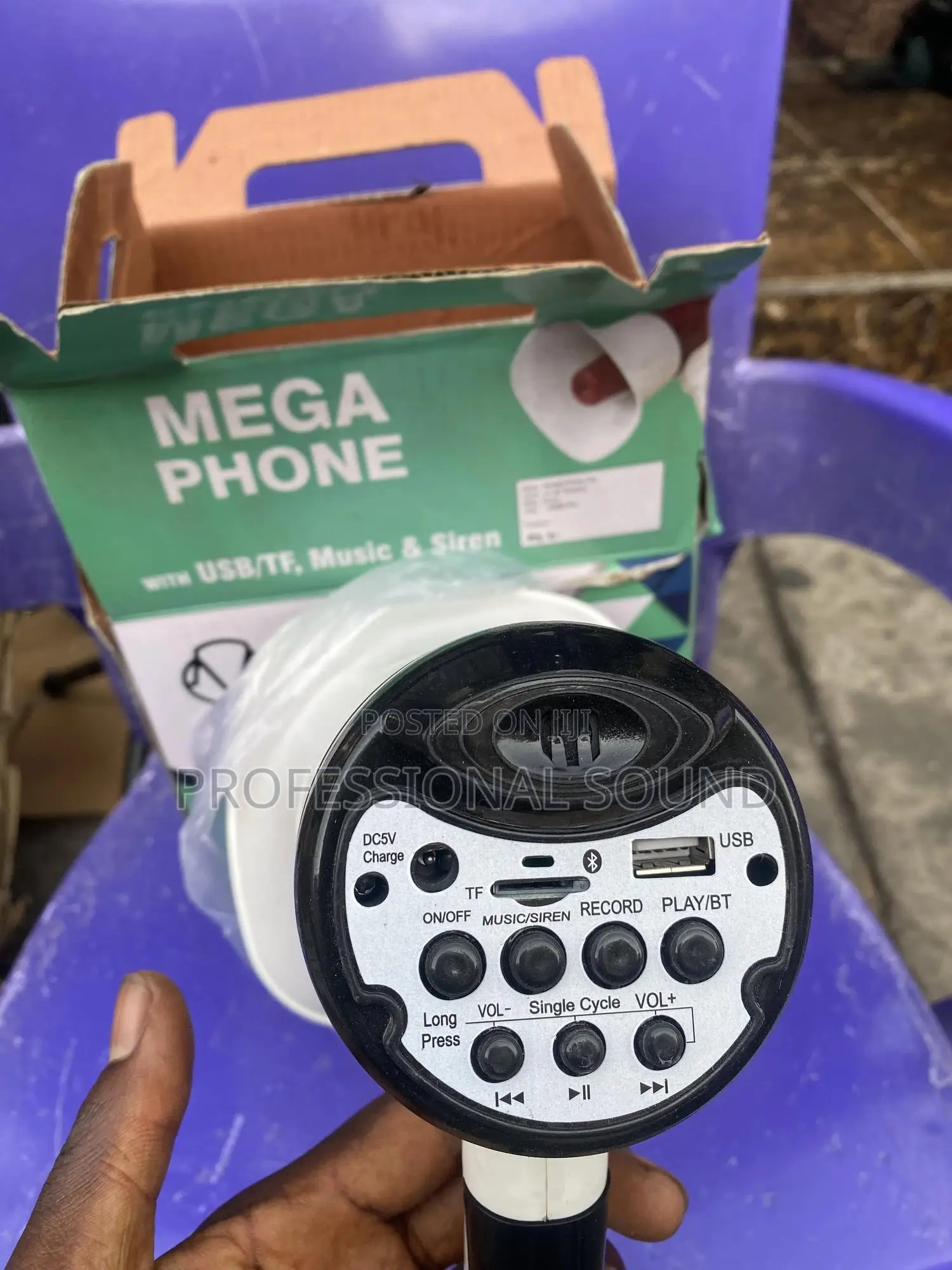 Max Megaphone