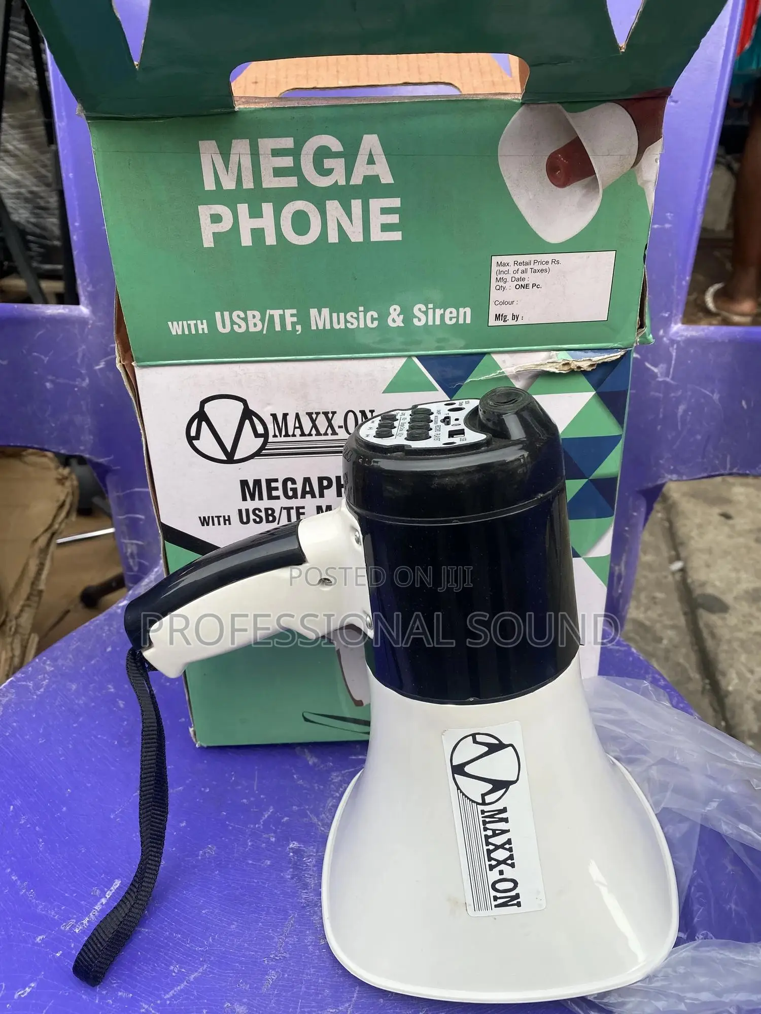 Max Megaphone