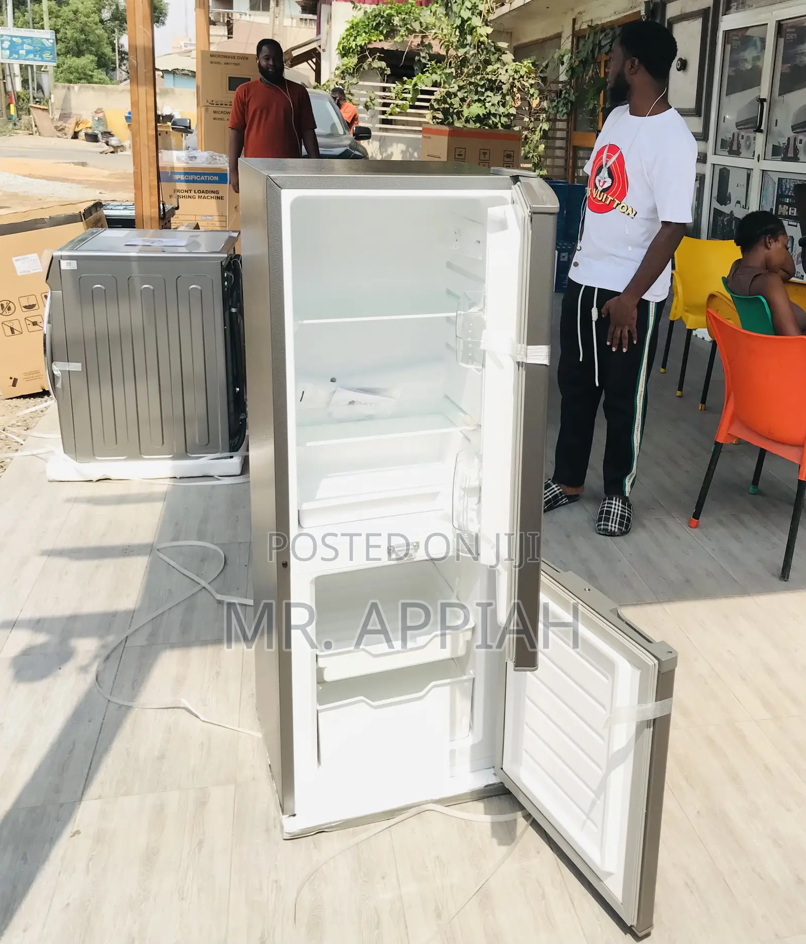 Fast Cooling Galaxy GLX-200bg Bottom Freezer Fridge.