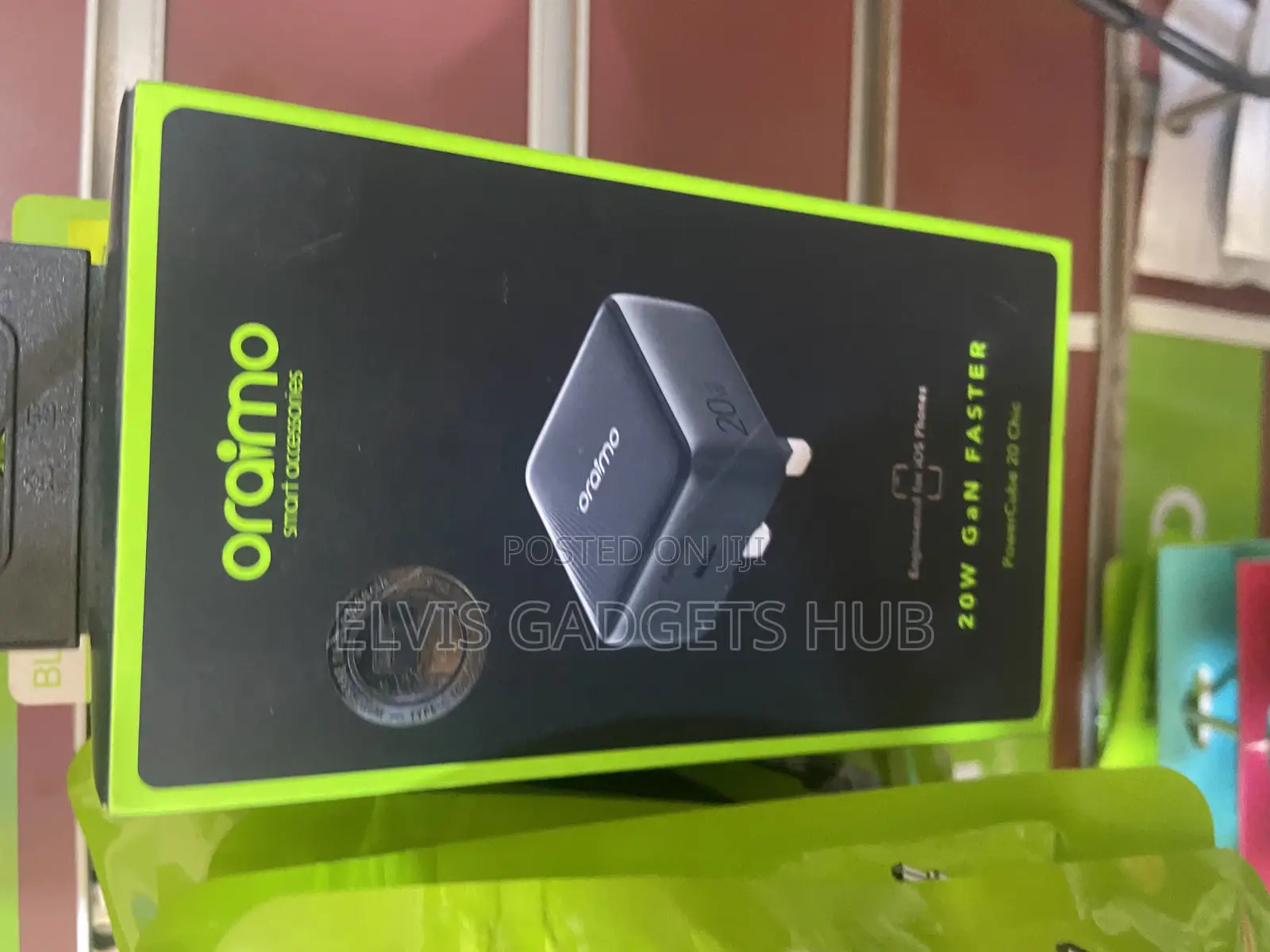 Oraimo Powercube 20 Chic 20W With Type-C to Lightning Cable