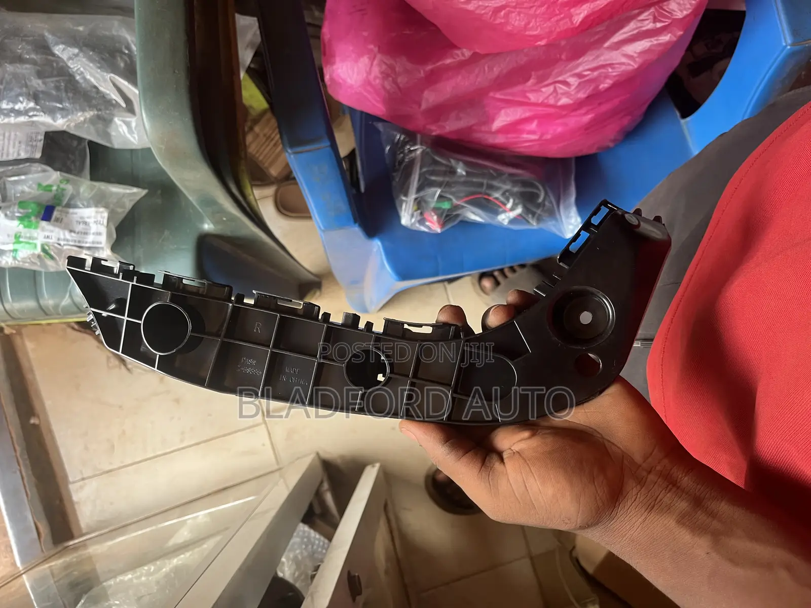4 Runner 2014 Bumper/Fender Lockers Pair