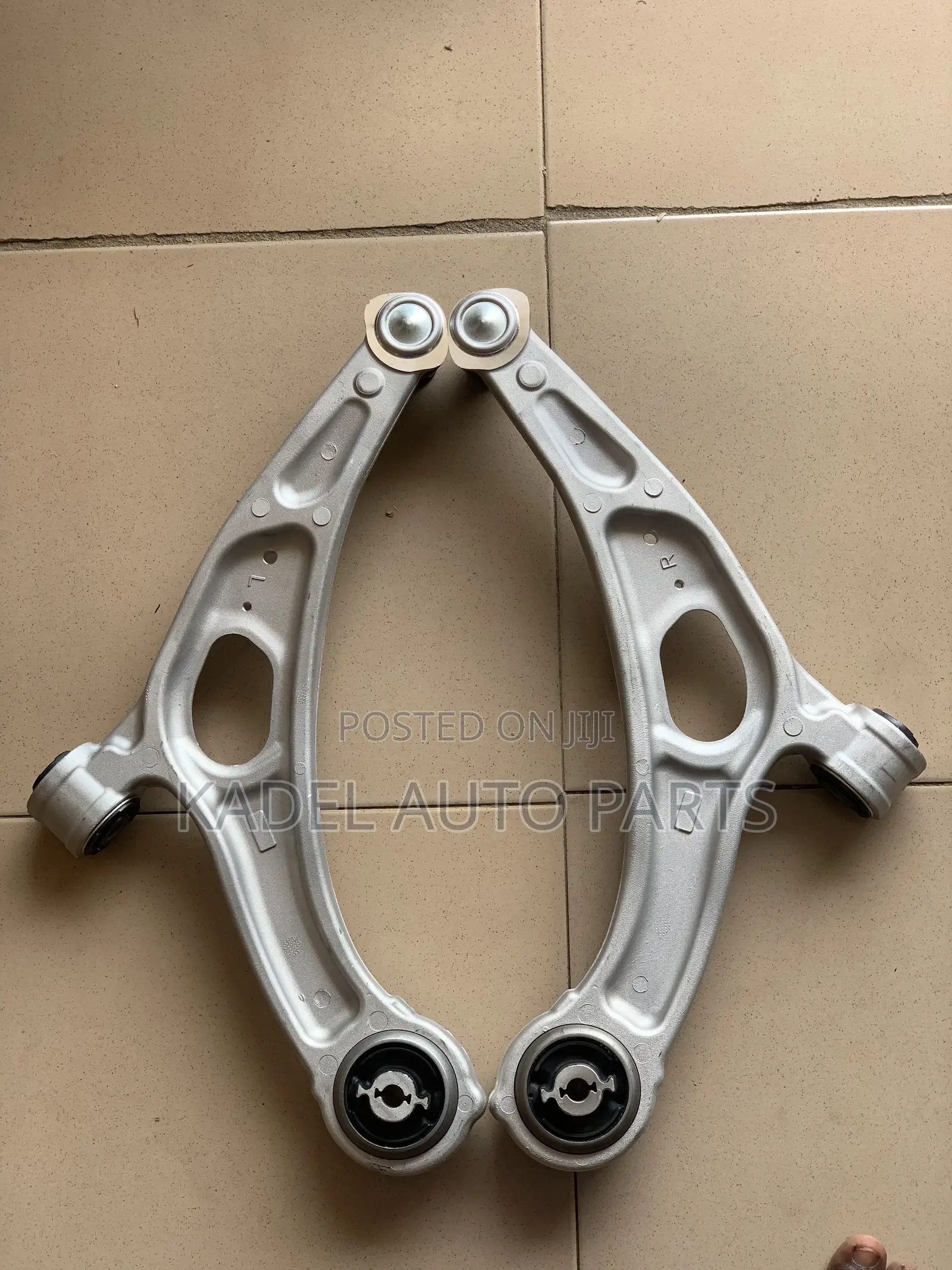 Ford Escape 2020 - 2023 Lower Arm / Control Arm