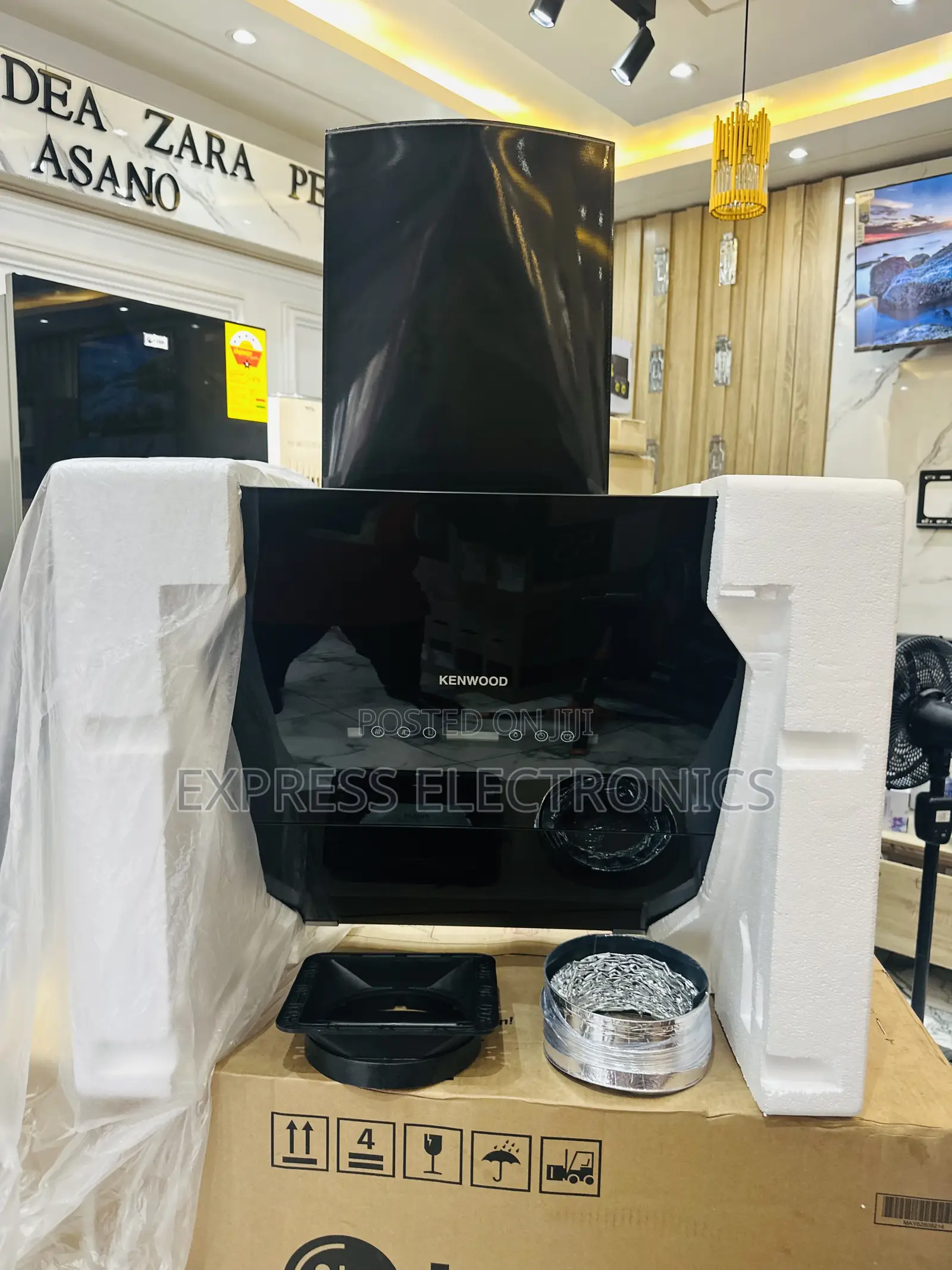Brand New Kenwood 60 Cm Extracto