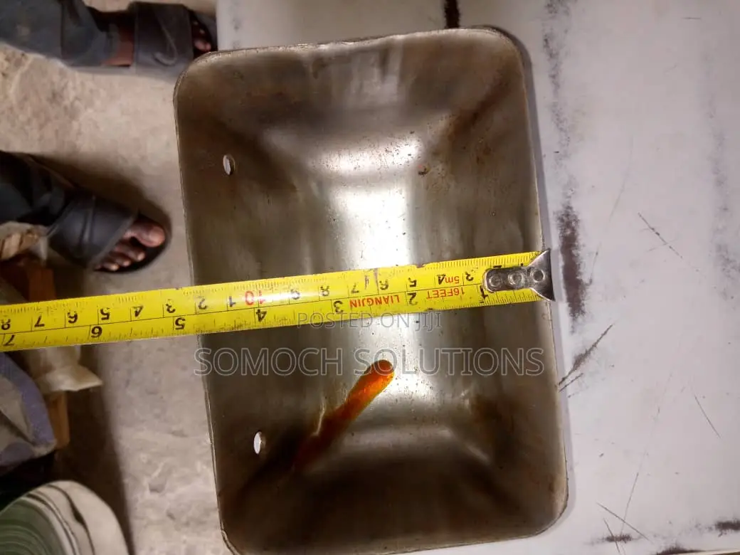 Elevator Buckets Elevator Cups Plastic and Metallic, Bolts