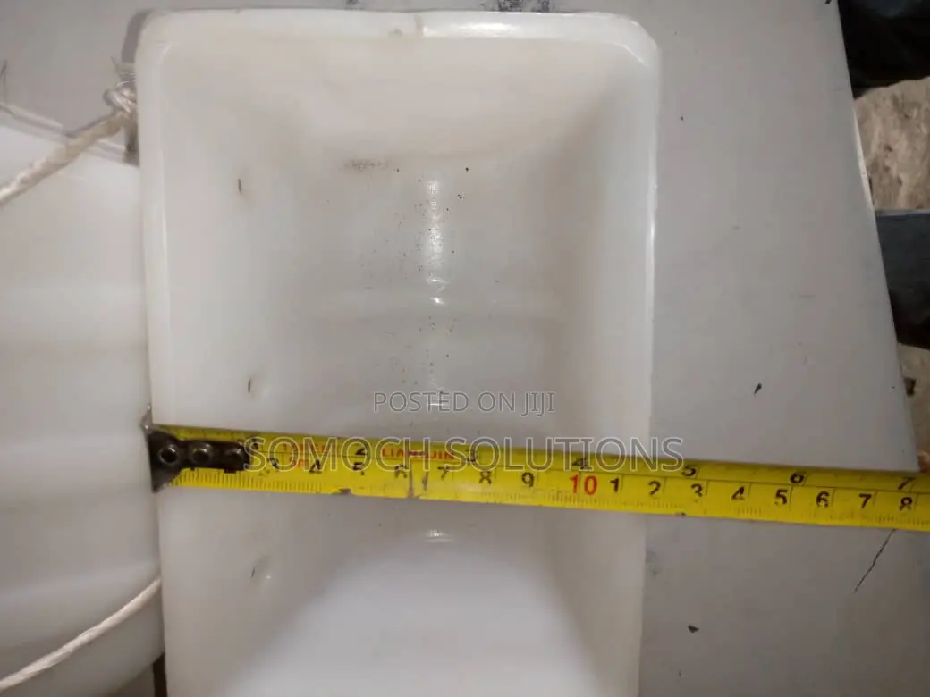 Elevator Buckets Elevator Cups Plastic and Metallic, Bolts