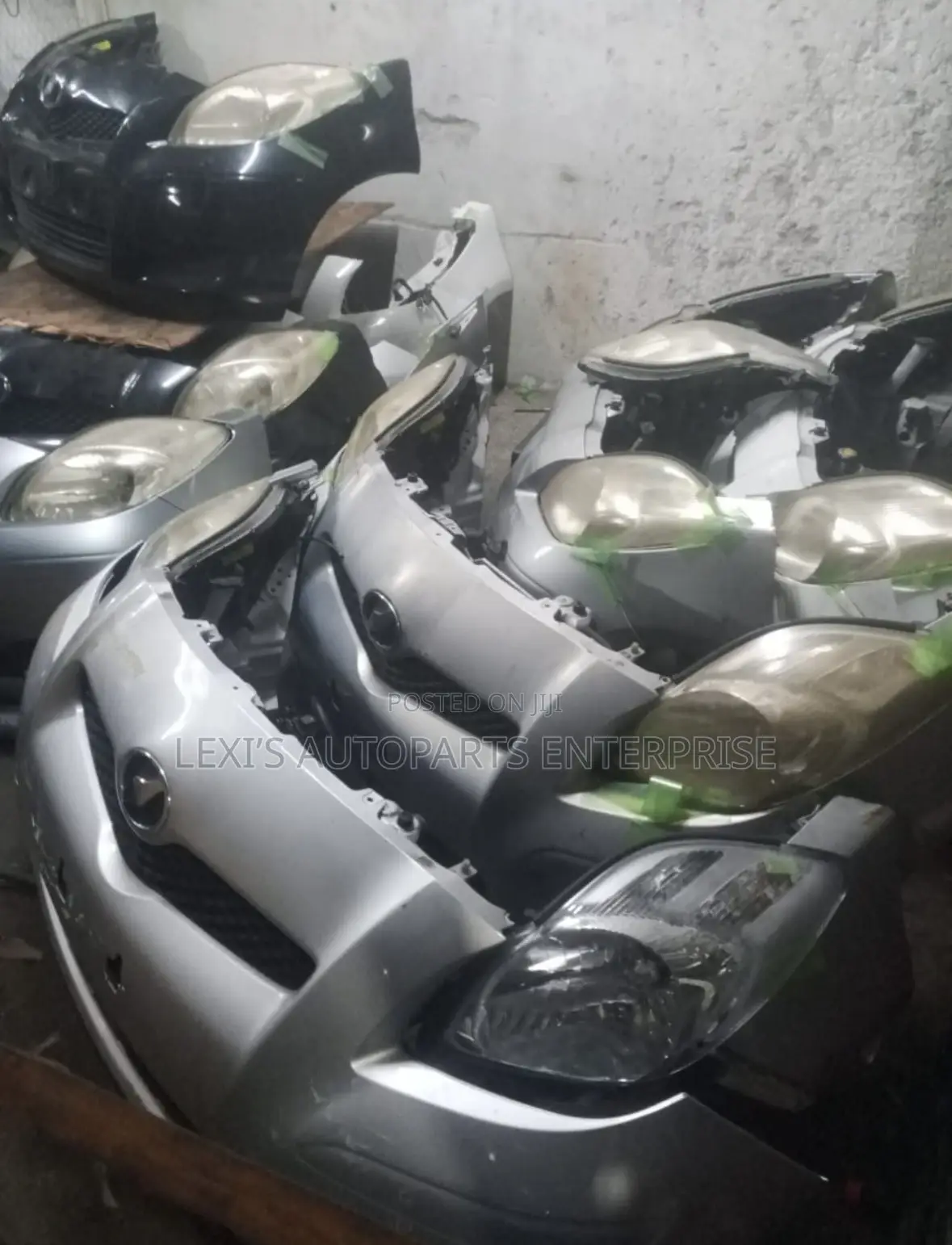 TOYOTA VITZ 2010 Front Cut
