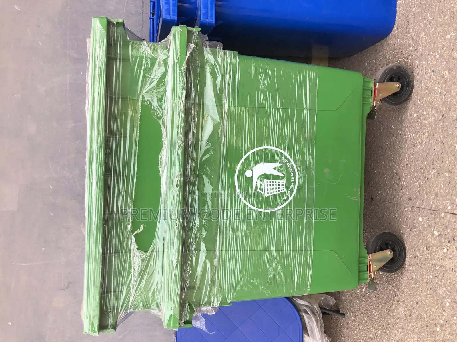 1100 Liter Dustbin