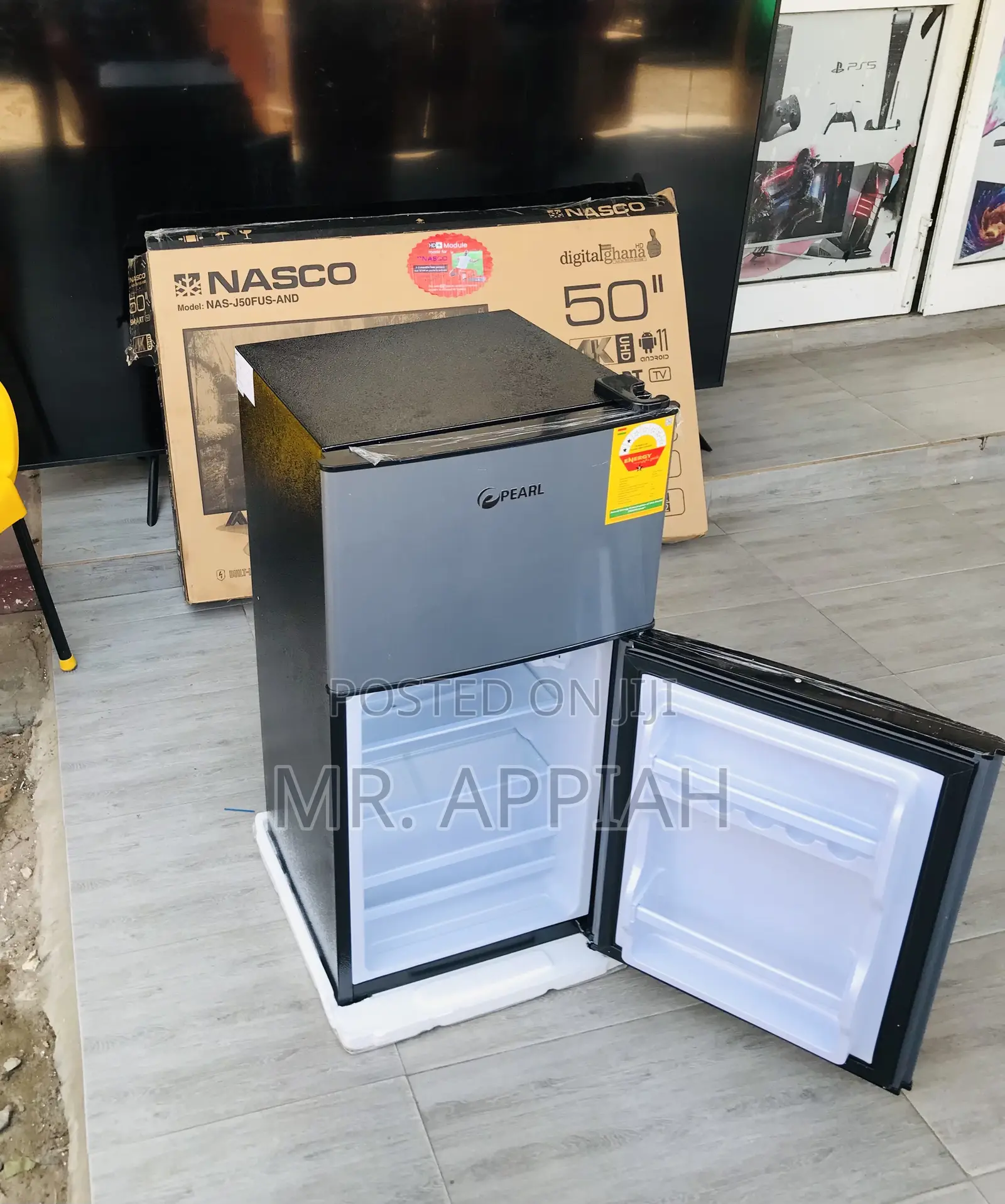 Get Classic Pearl Double Door Table Top Fridge(Silver).