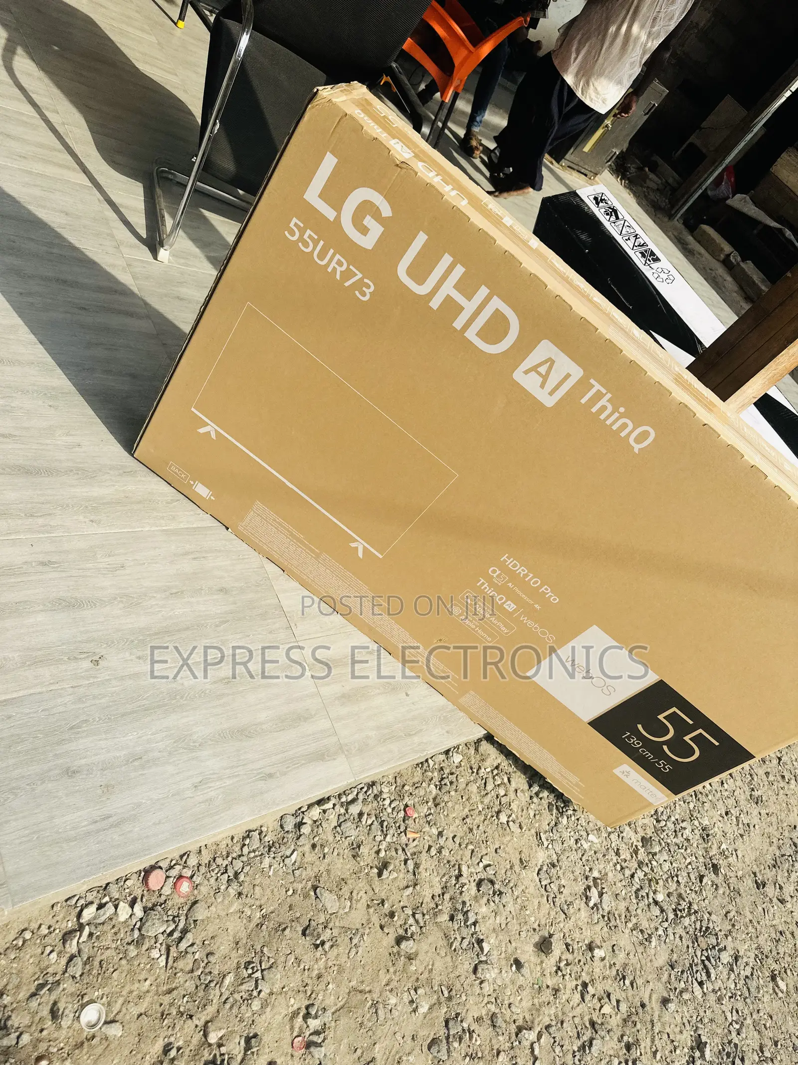 Ultra Modern Slim Uhd Smart Lg 55”Ur73