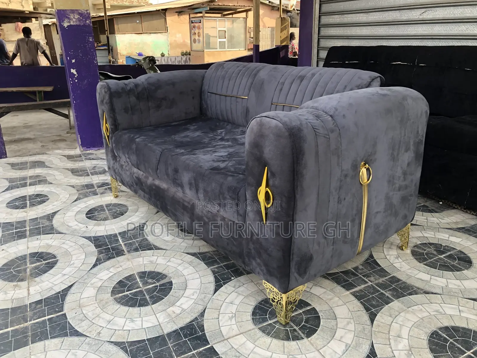 3in1 Gray Sofa For Sell// Durable And Luxurious