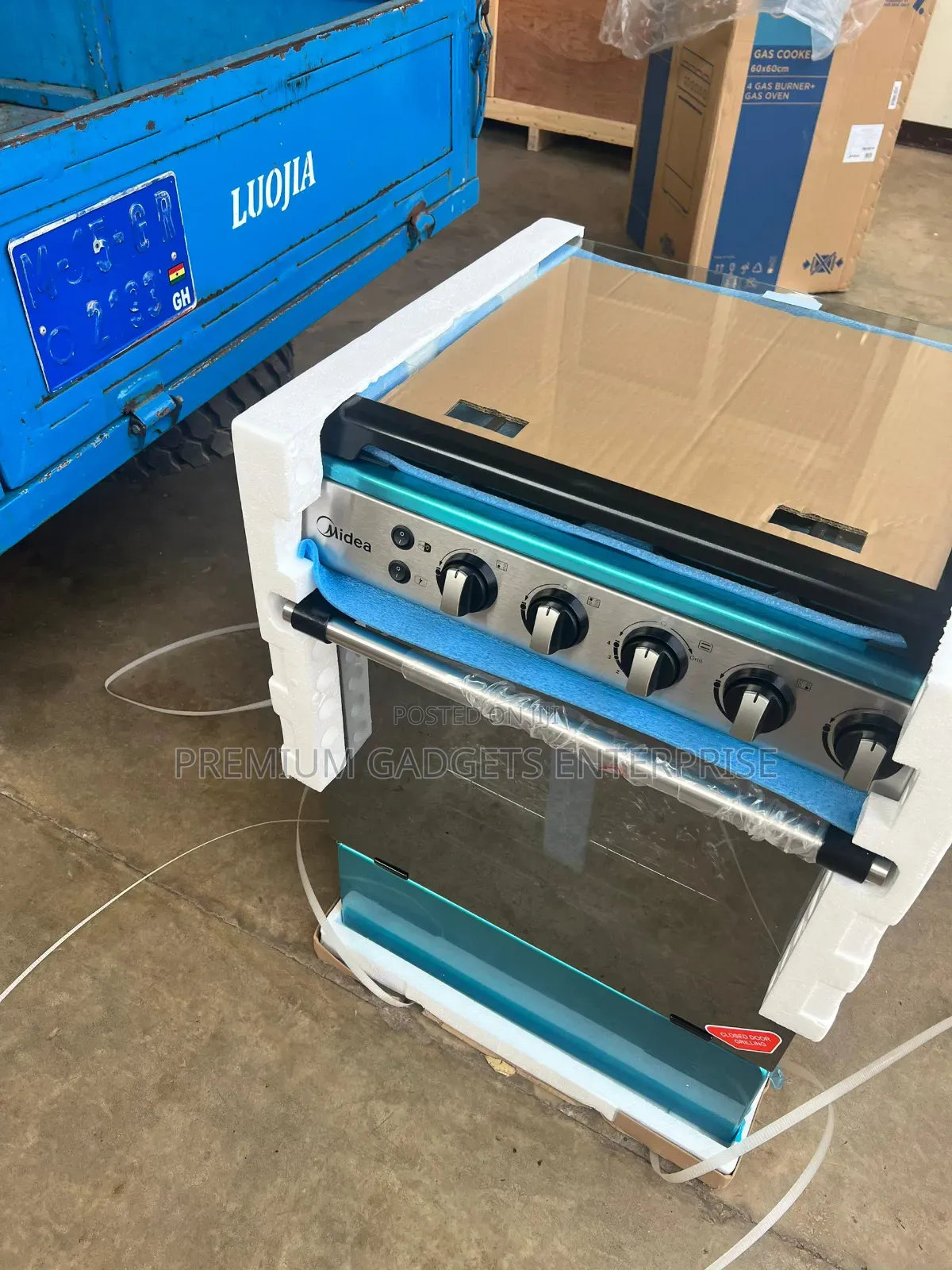 Midea Silver, Glass , Grill, Oven Gas Cooker 60x60cm