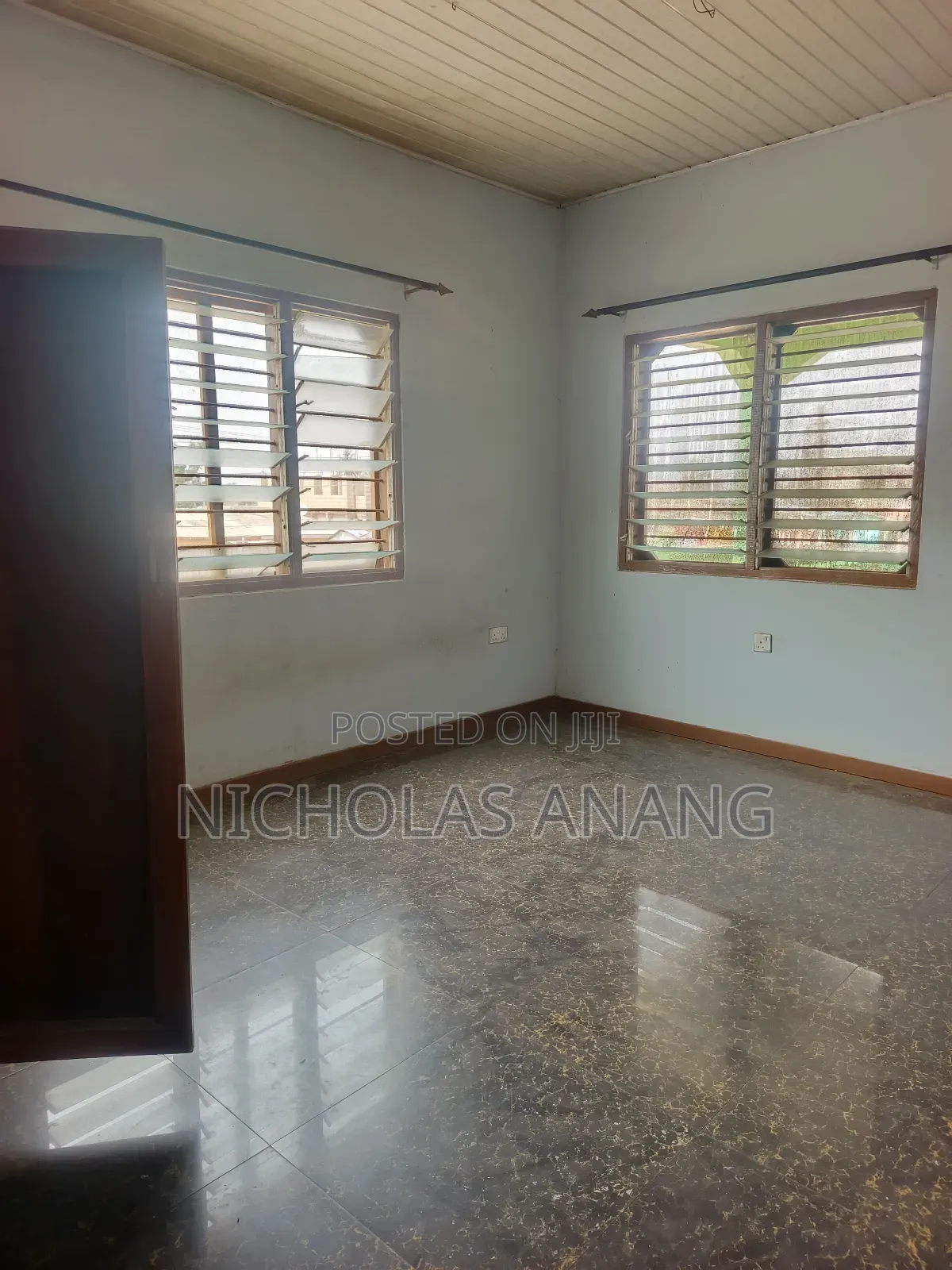 2bdrm Apartment in The Dorns Properties, New Town for rent