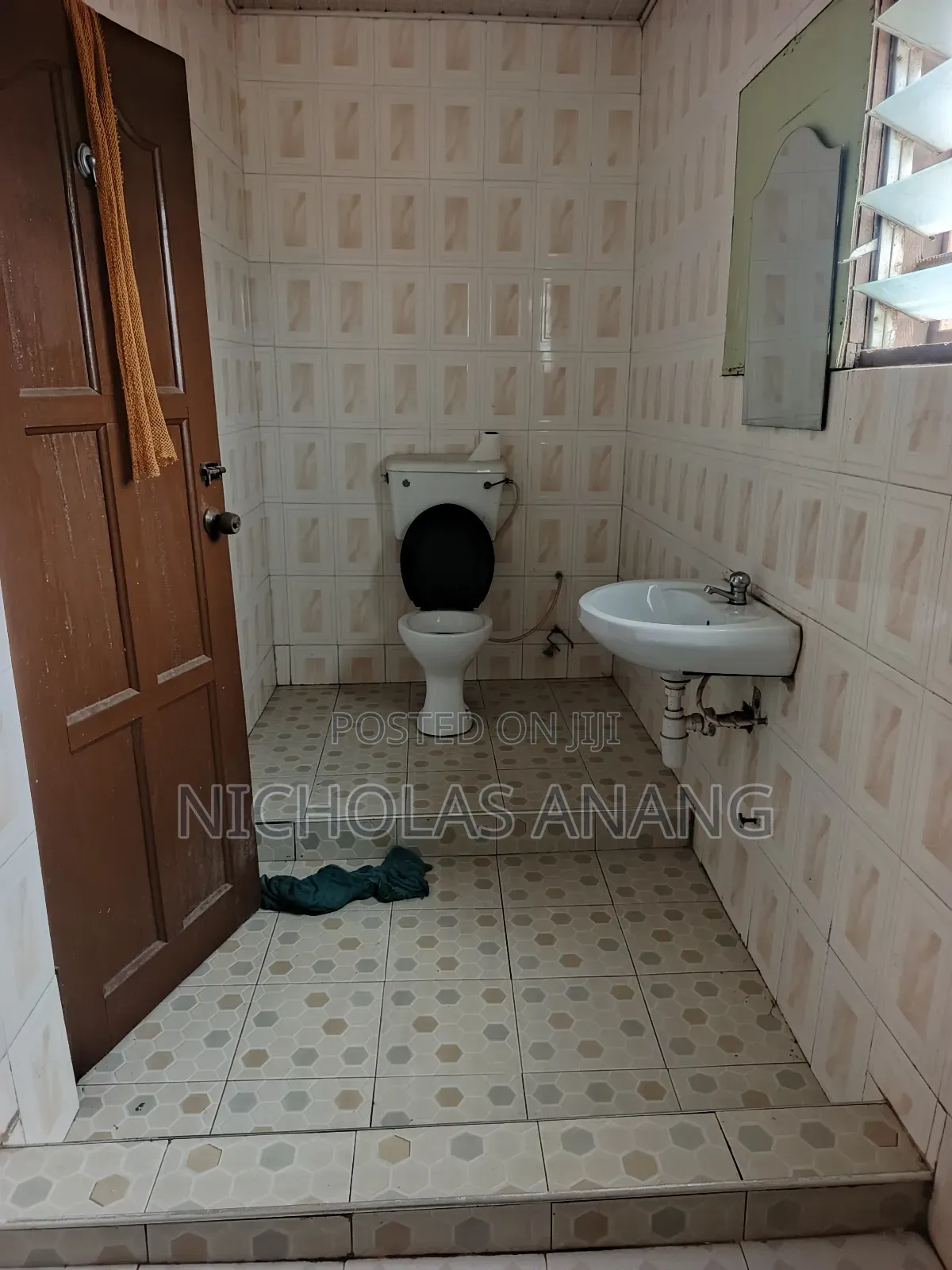 2bdrm Apartment in The Dorns Properties, New Town for rent