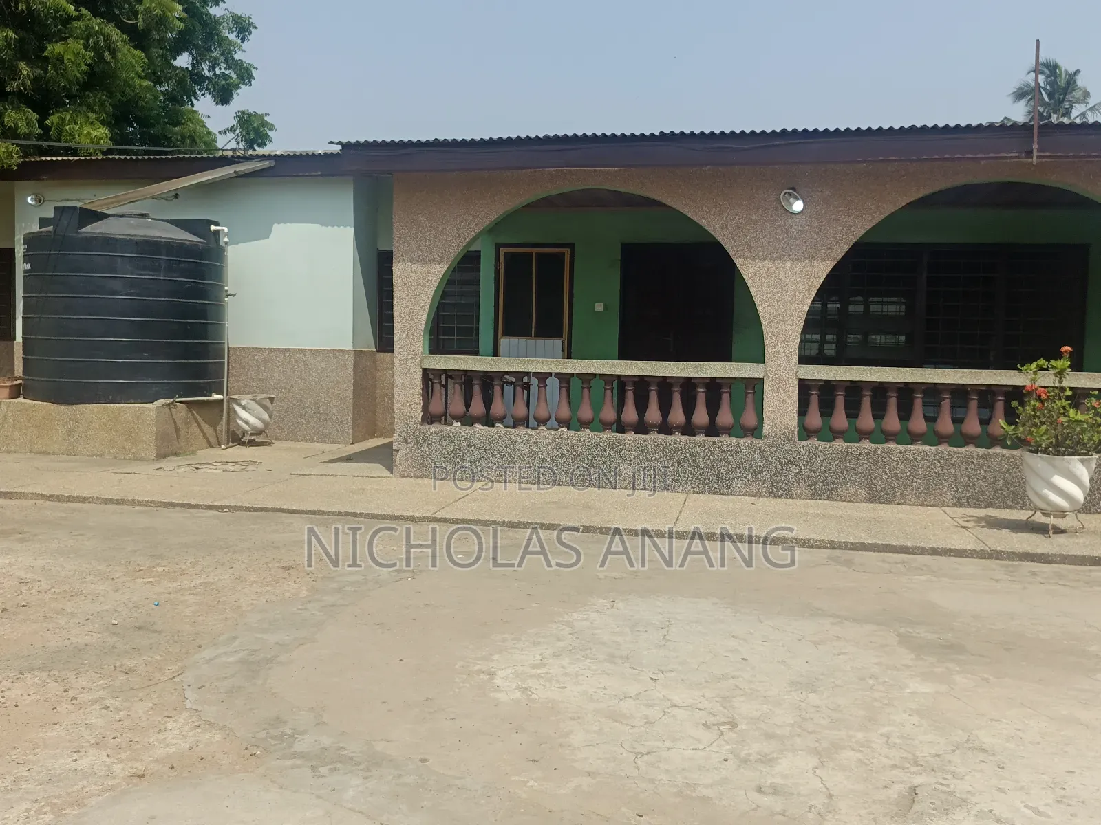 2bdrm Apartment in Dorns Properties, New Town for rent