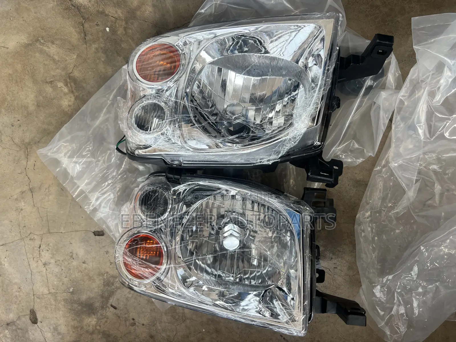 Nissan Hardbody Headlights