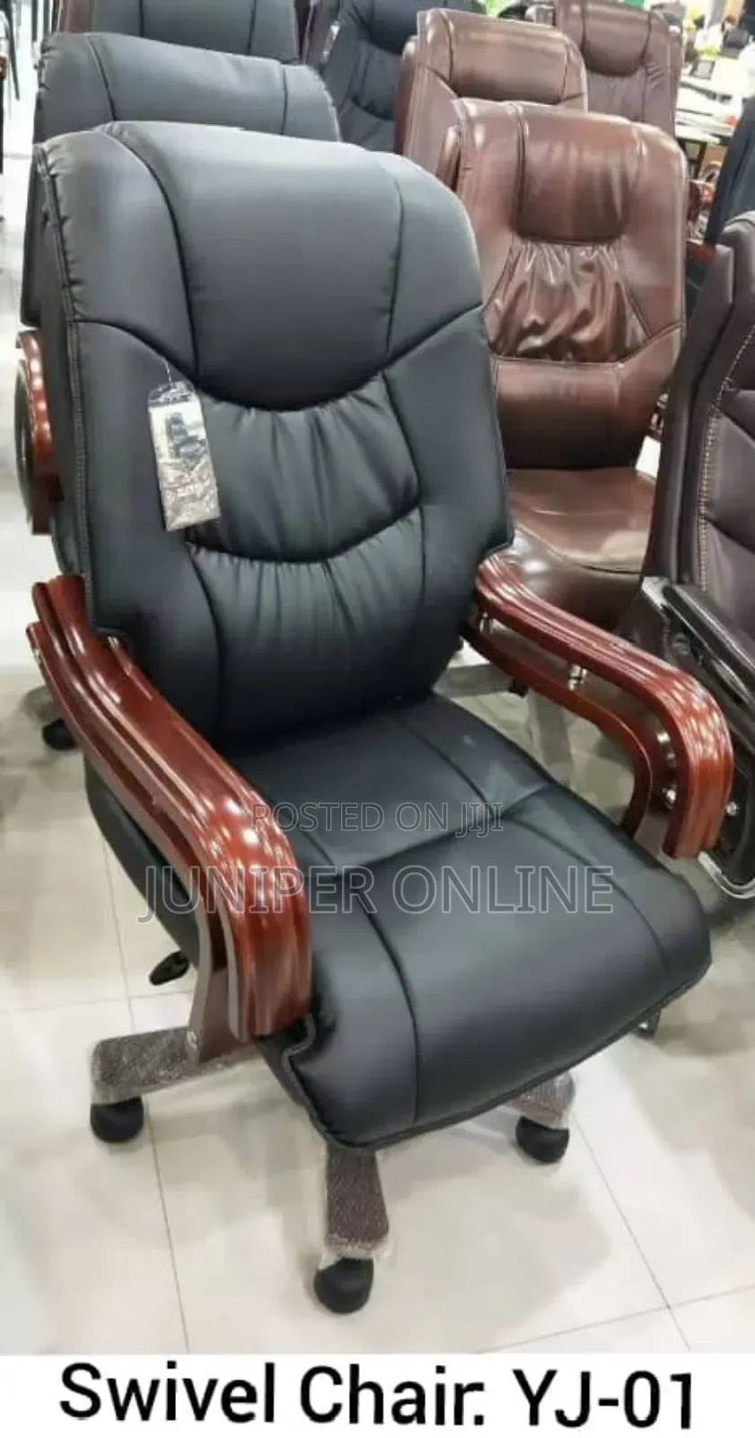 Swivel Chair Blackz Vart