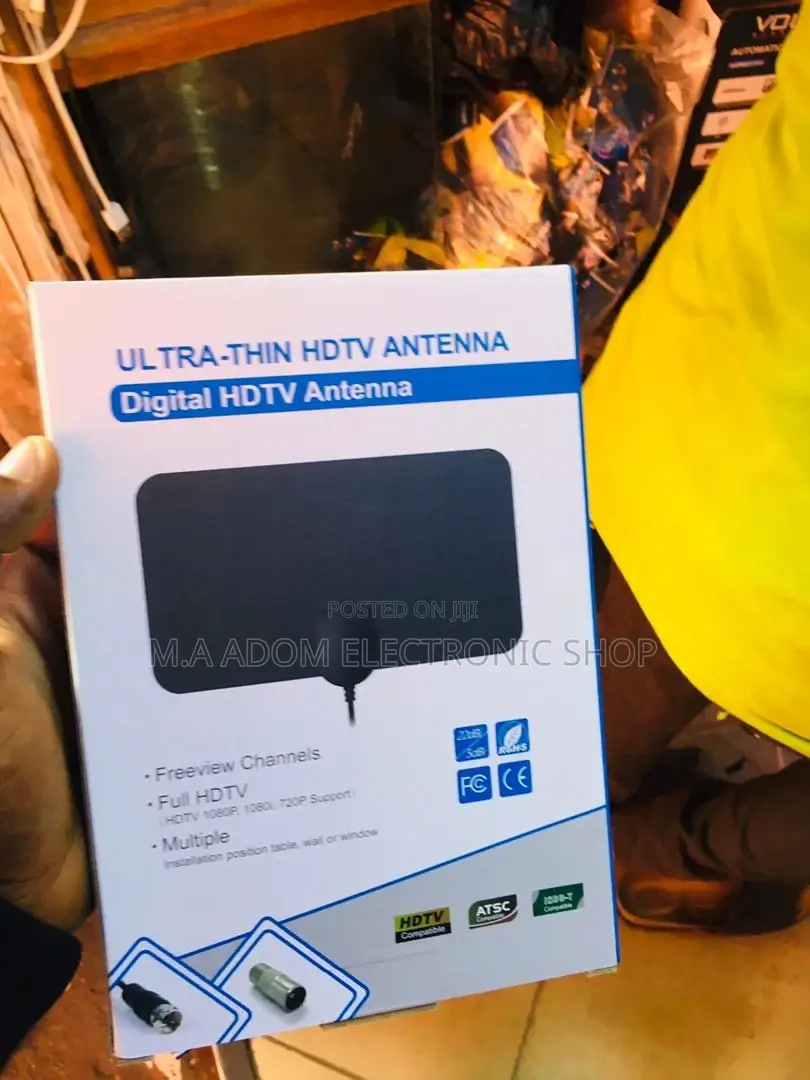 Crystal-Clear TV: Indoor Antenna With Powerful Booster