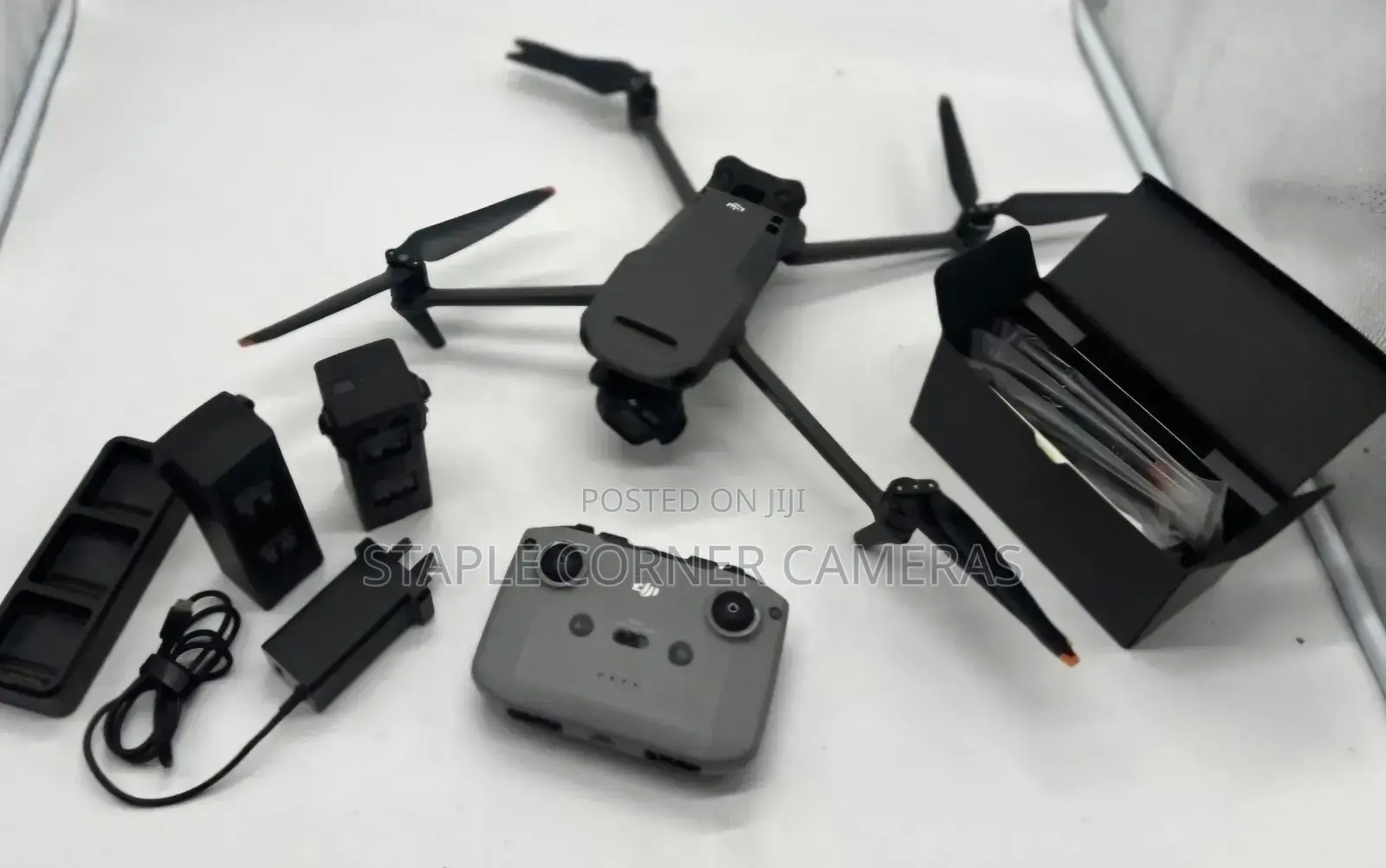 DJI Mavic 3 Fly More Combo