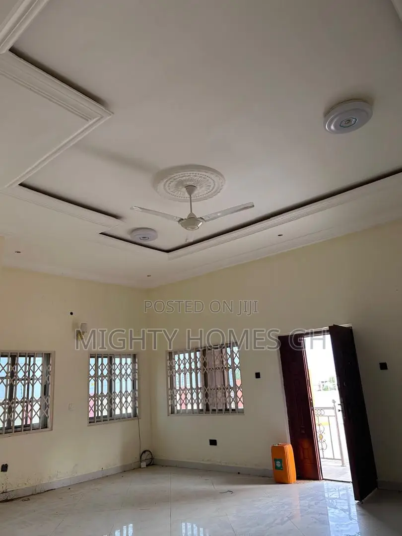 3bdrm Apartment in Mighty Homes, Kasoa for rent