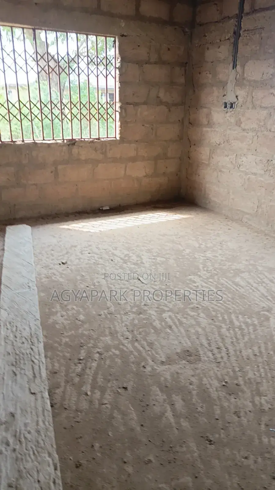 3bdrm House in Amasaman Opah for sale