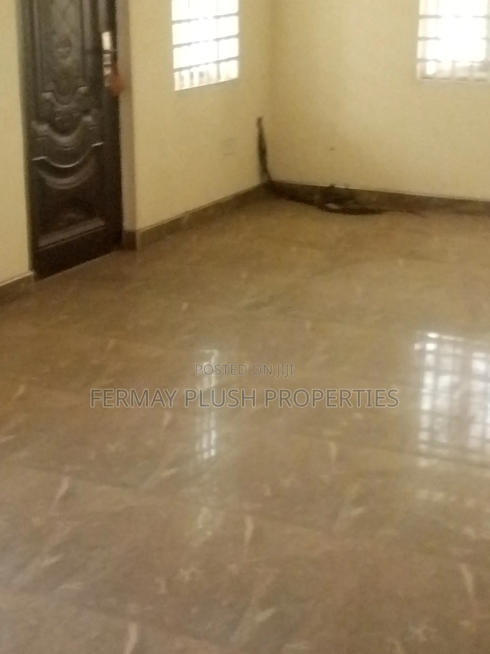 6bdrm Mansion in Gh Home, Accra Metropolitan for sale