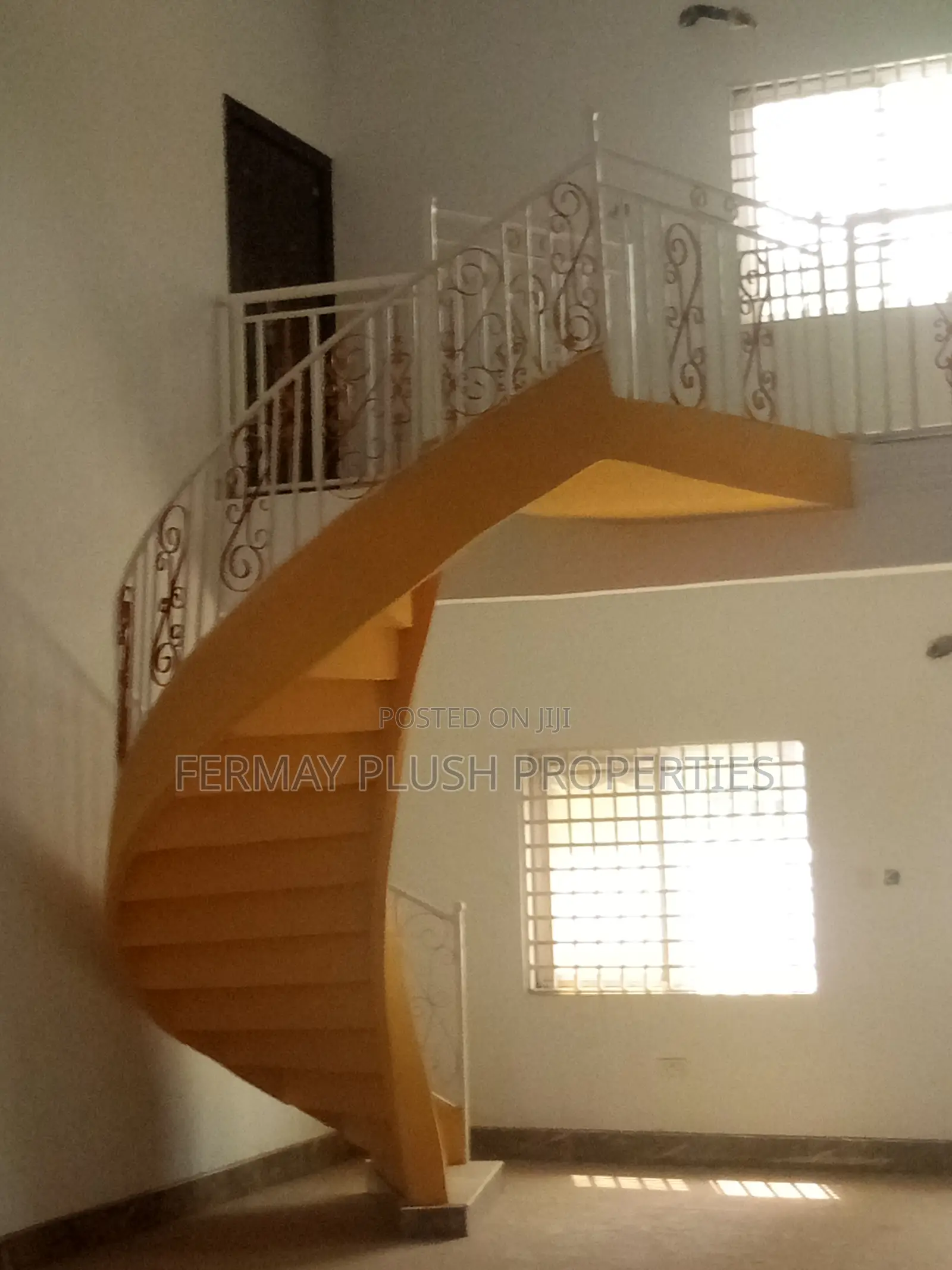 Newly Built 6 Bedroom House
