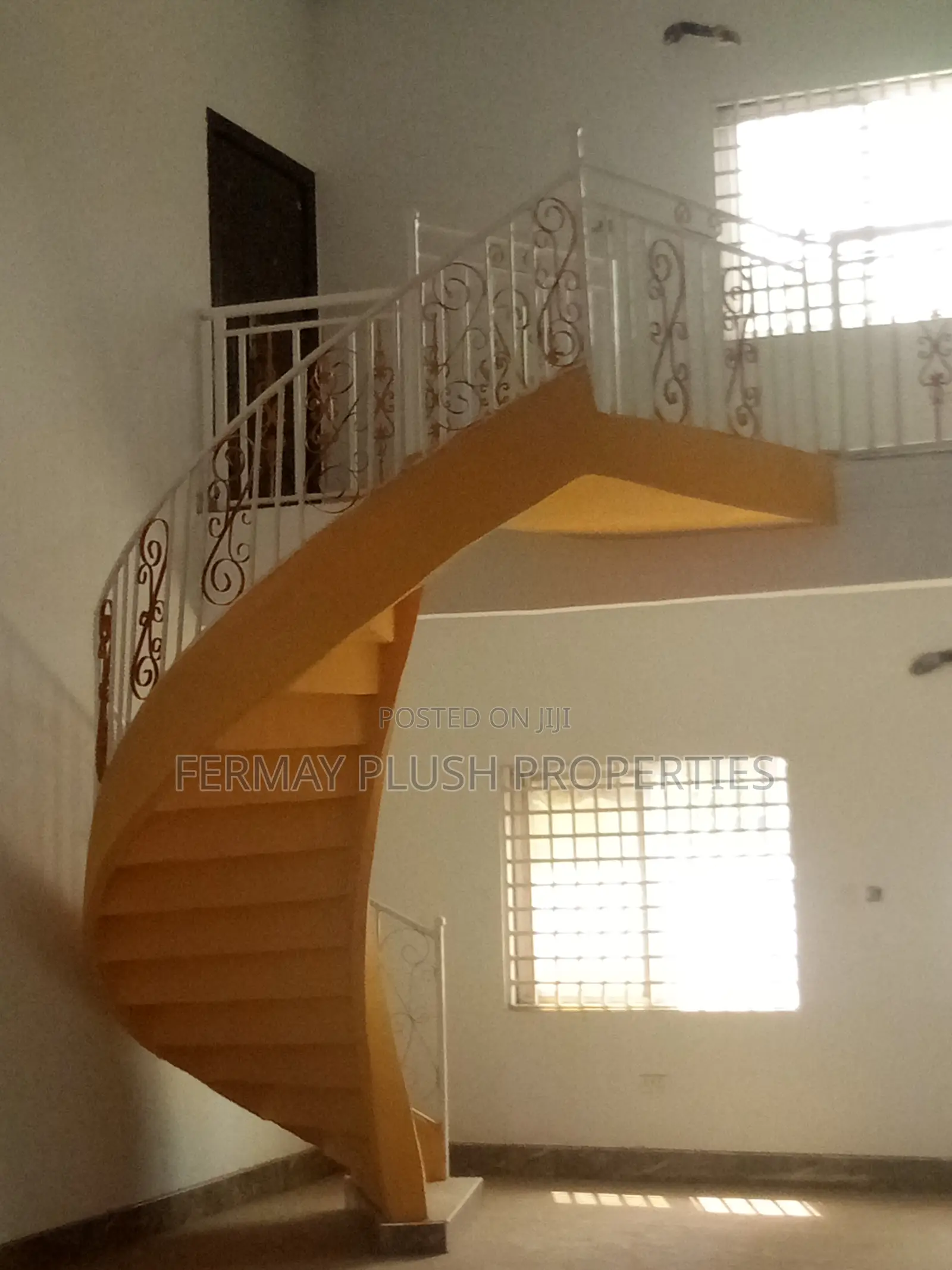 6bdrm Mansion in Gh Home, Accra Metropolitan for sale