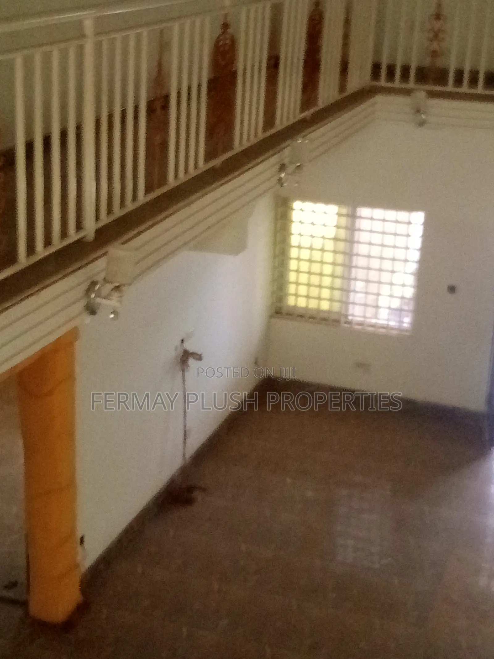 6bdrm Mansion in Gh Home, Accra Metropolitan for sale