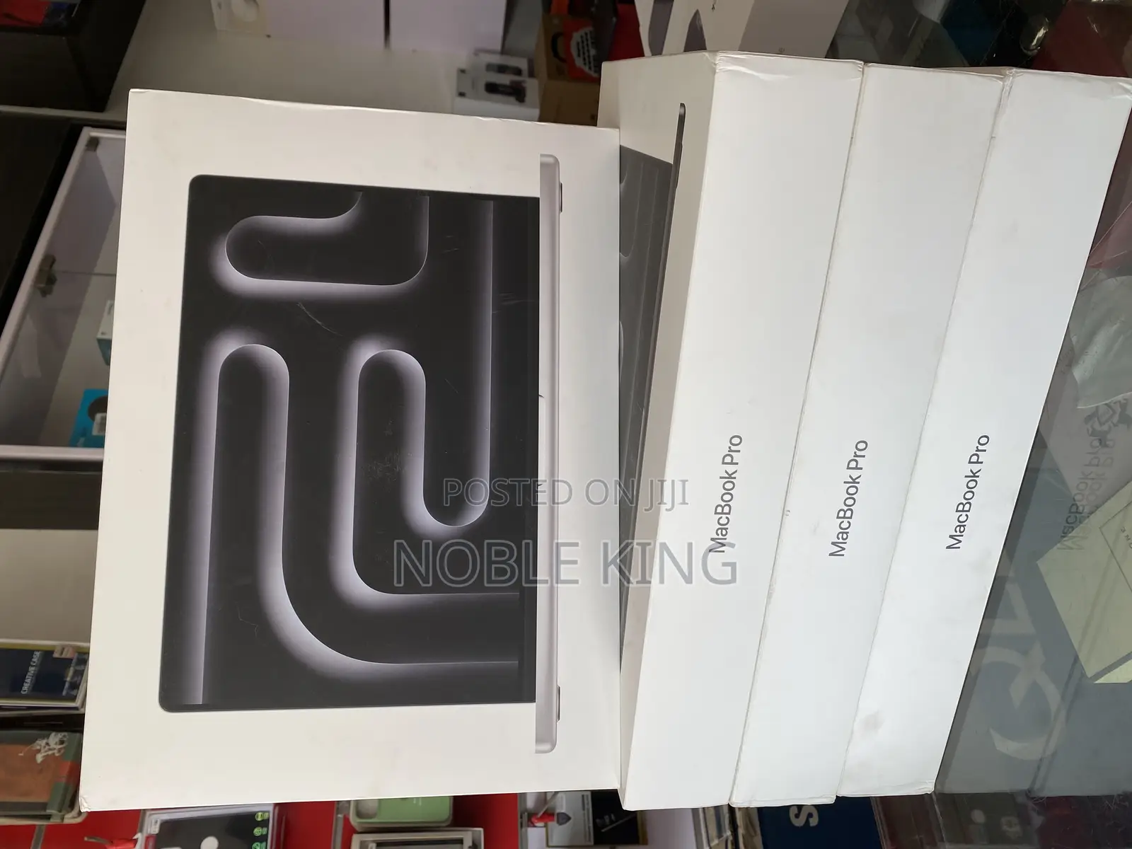 New Apple MacBook Pro 2024 M4 Max 16-Inch 36GB Apple M4 Max SSD 1T