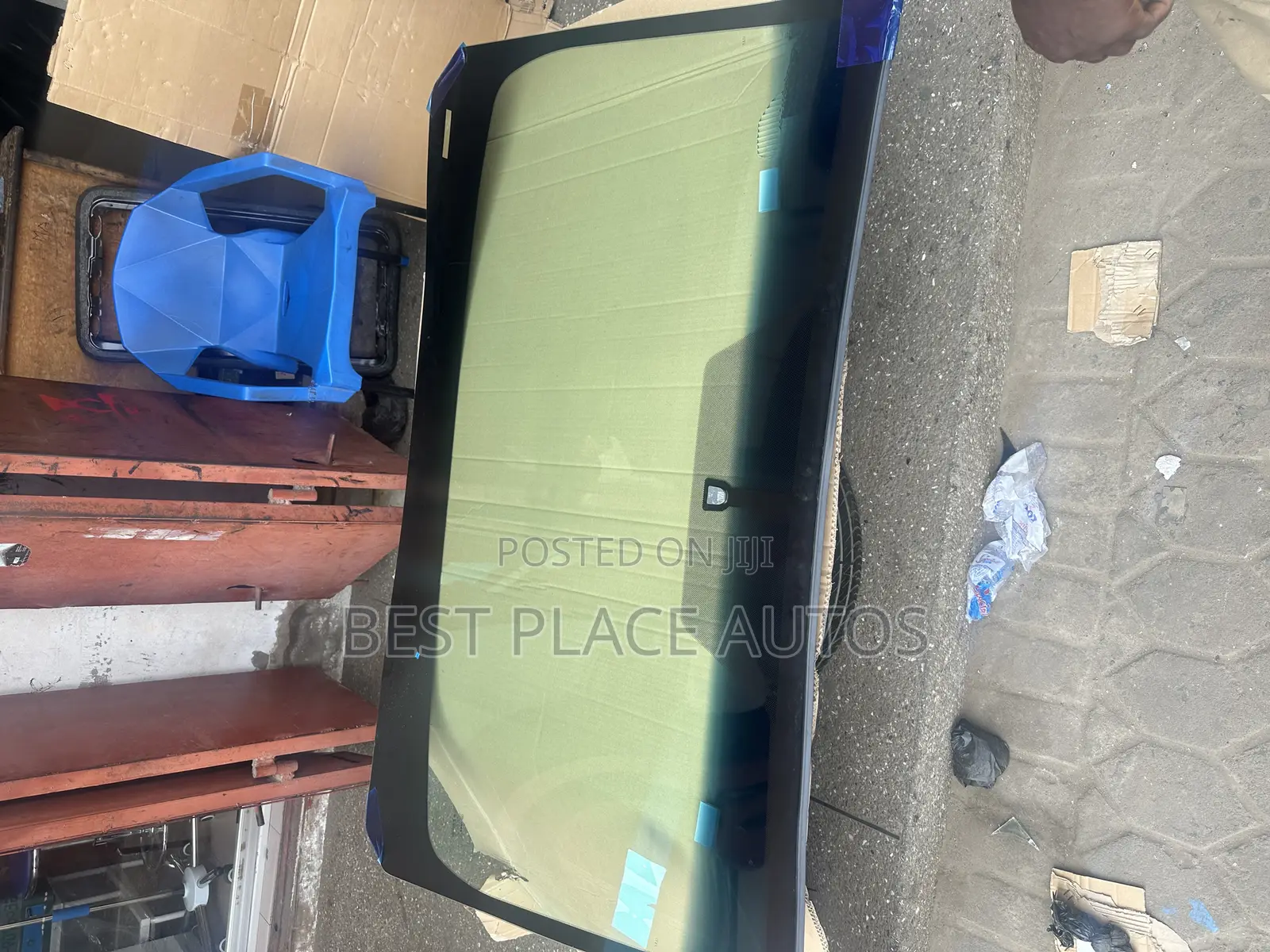 Nissan Altima 2014 Windscreen