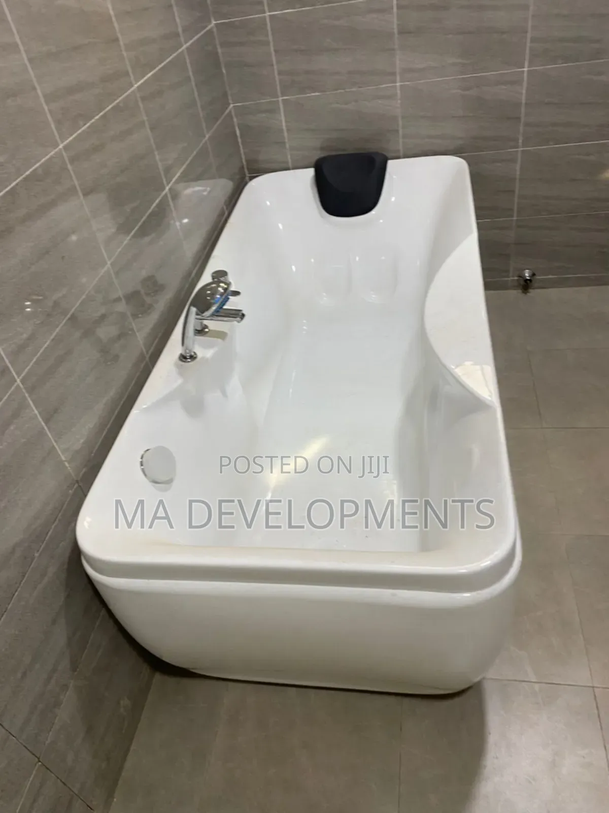 4bdrm House in Madev Realty, Kwabenya for sale