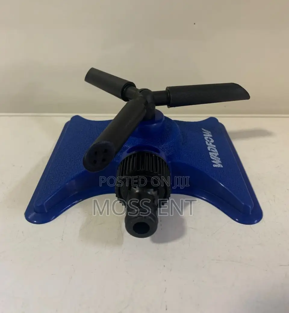 Plastic 3 Arm Rotatory Sprinkler - Wsn1e23