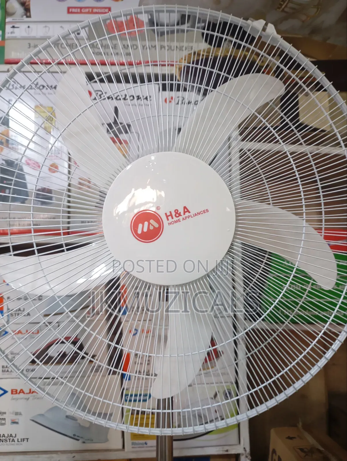 18 Inches _ Rechargeable Fan