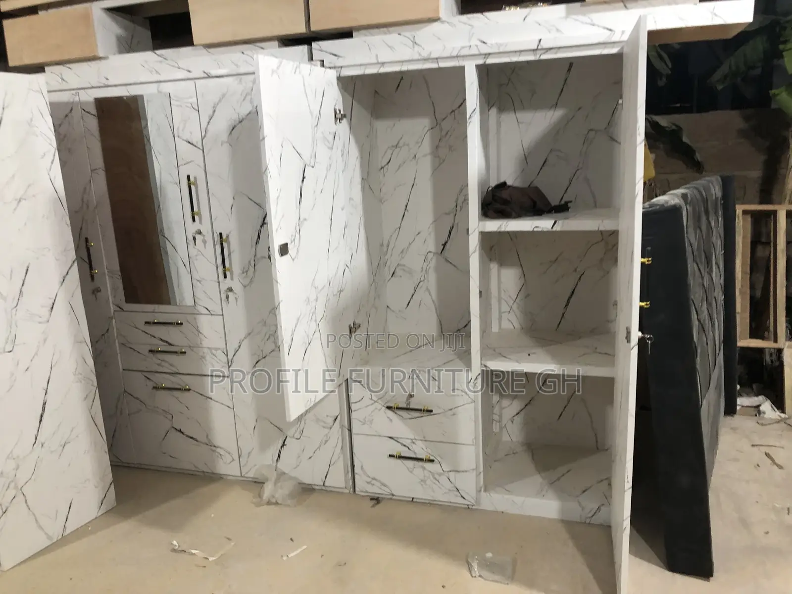 Durable 2in1 Wardrobe With Authentic Made//Free Delivery